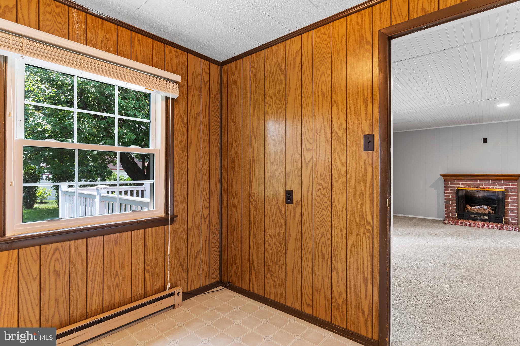 ROSSMOYNE MANOR - Residential