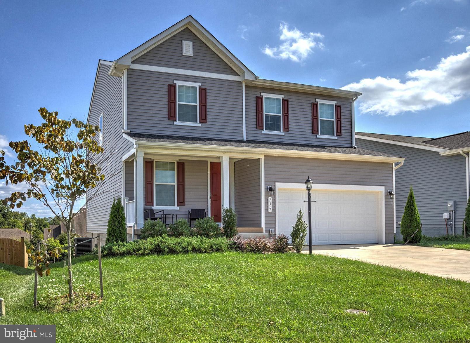 ROUND HILL MEADOWS - Residential