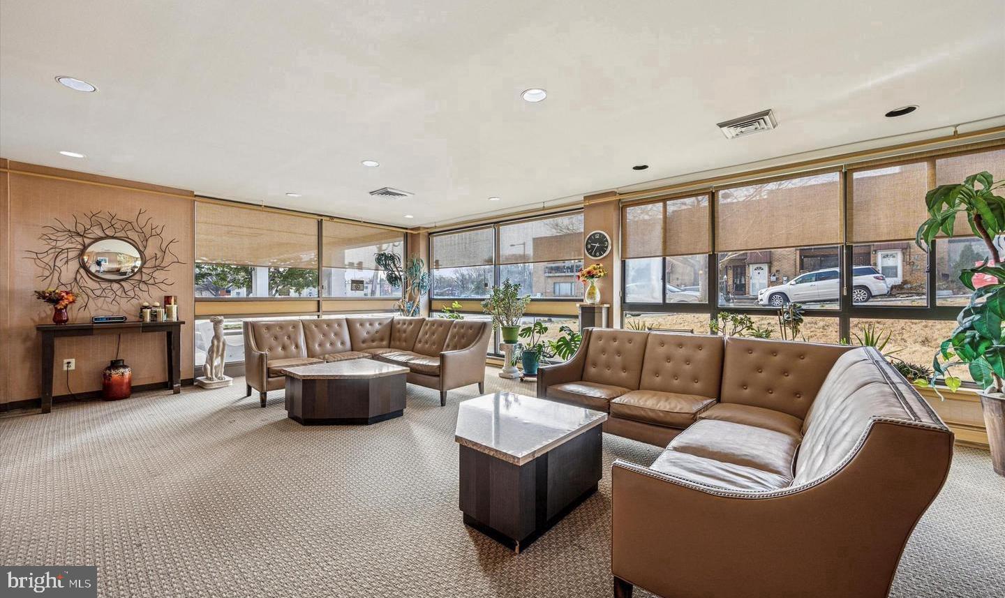 RHAWNHURST - Residential