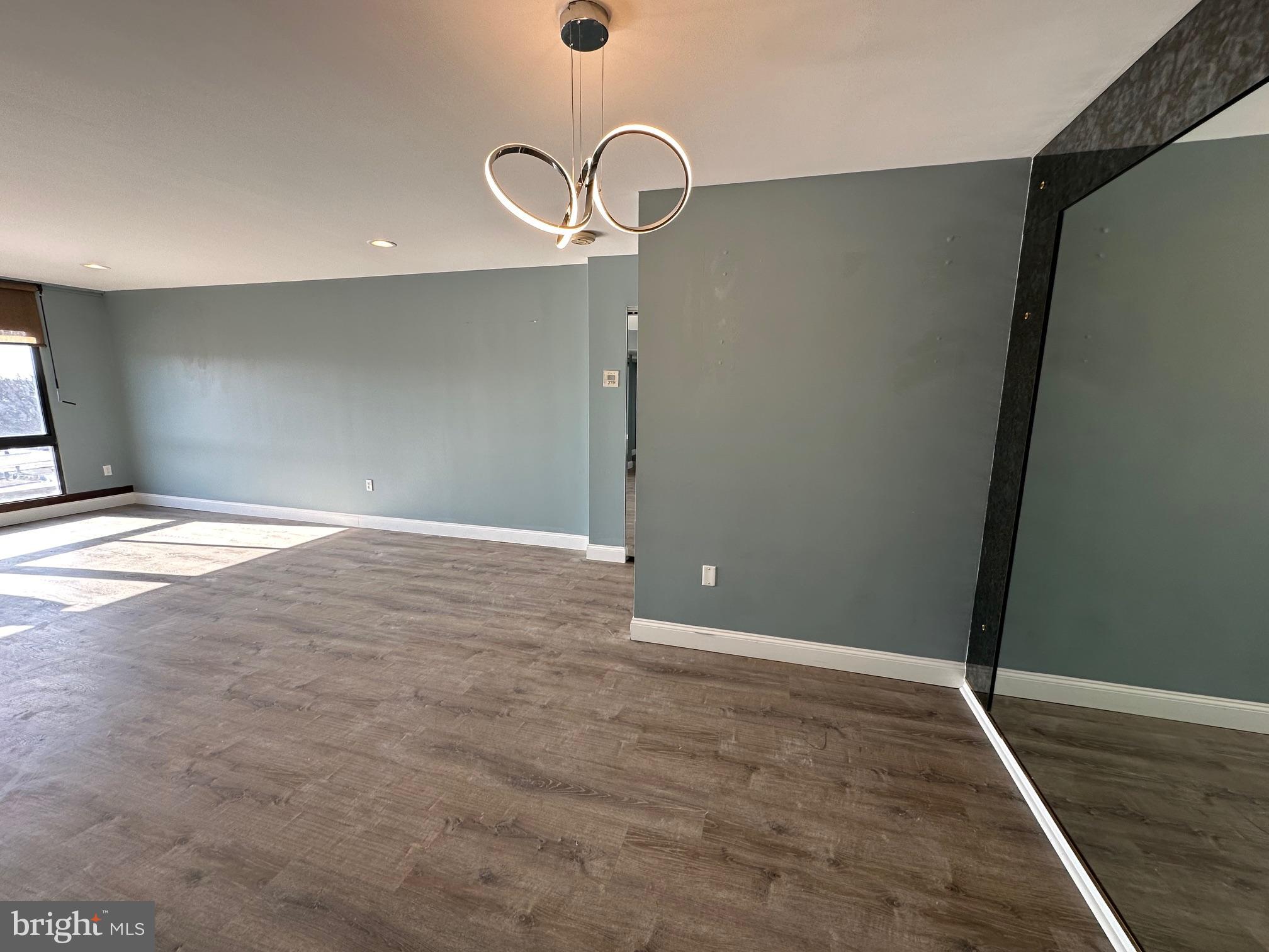RHAWNHURST - Residential