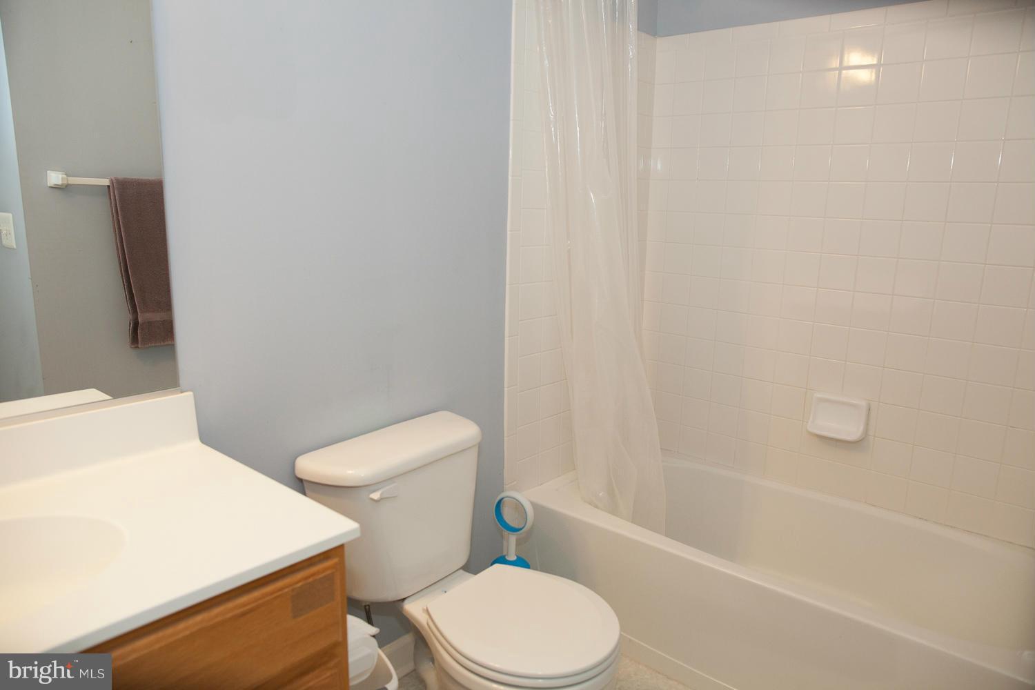 JEFFERSON PARK - Residential Lease