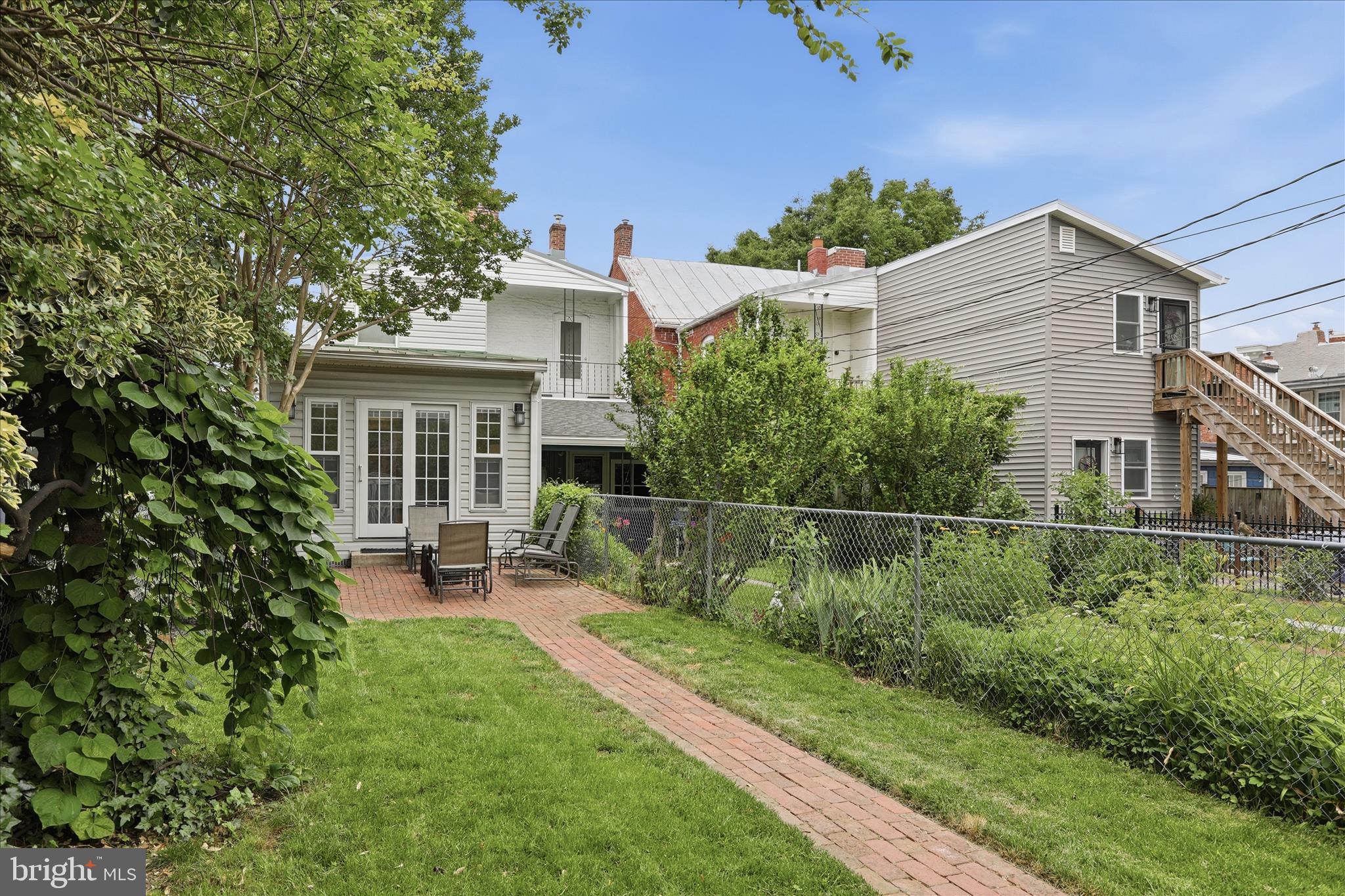 DOWNTOWN FREDERICK - Residential