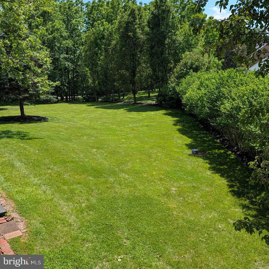 SHELTER LAKES - Residential