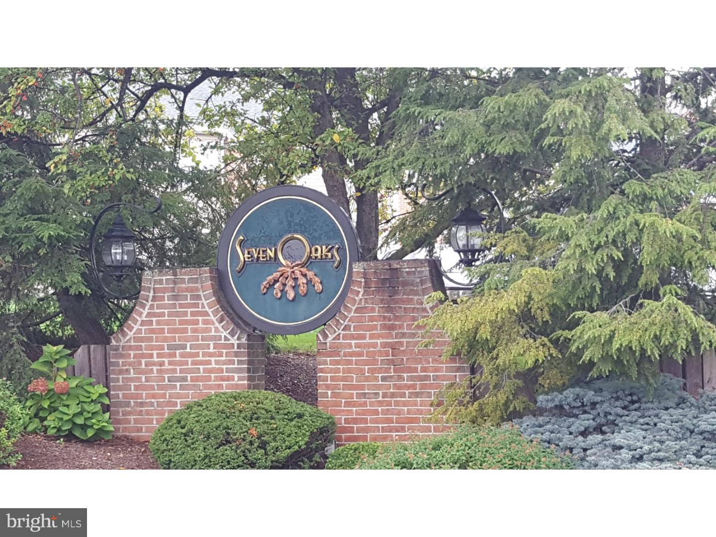 SEVEN OAKS - Residential