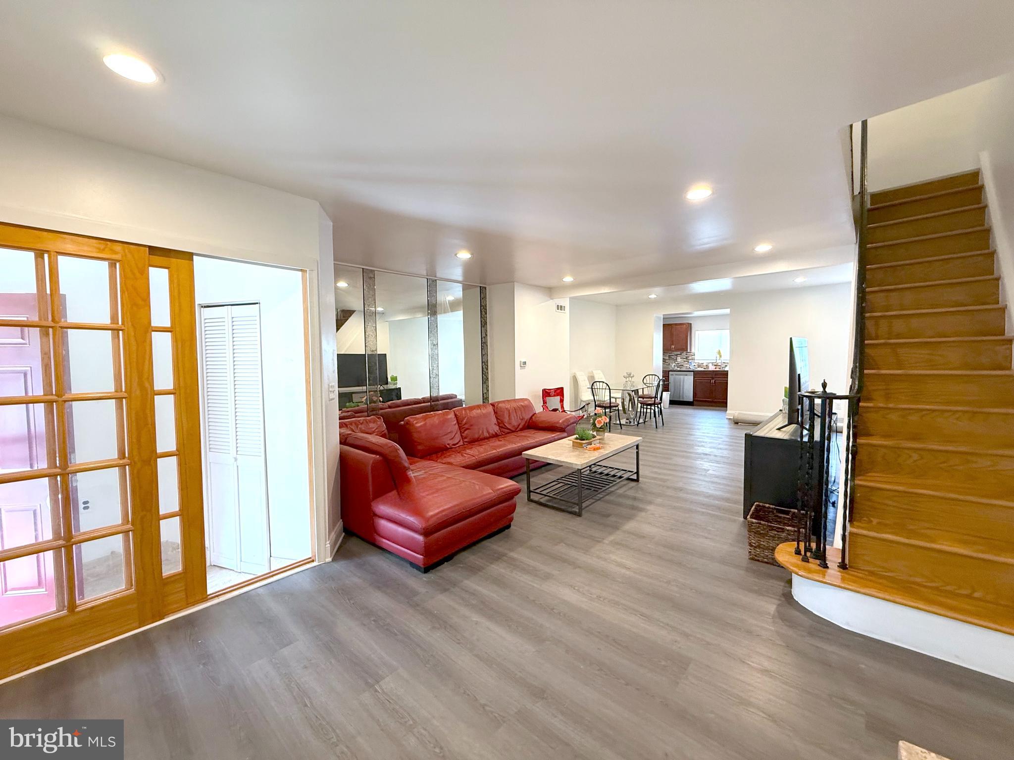 GRAYS FERRY - Residential