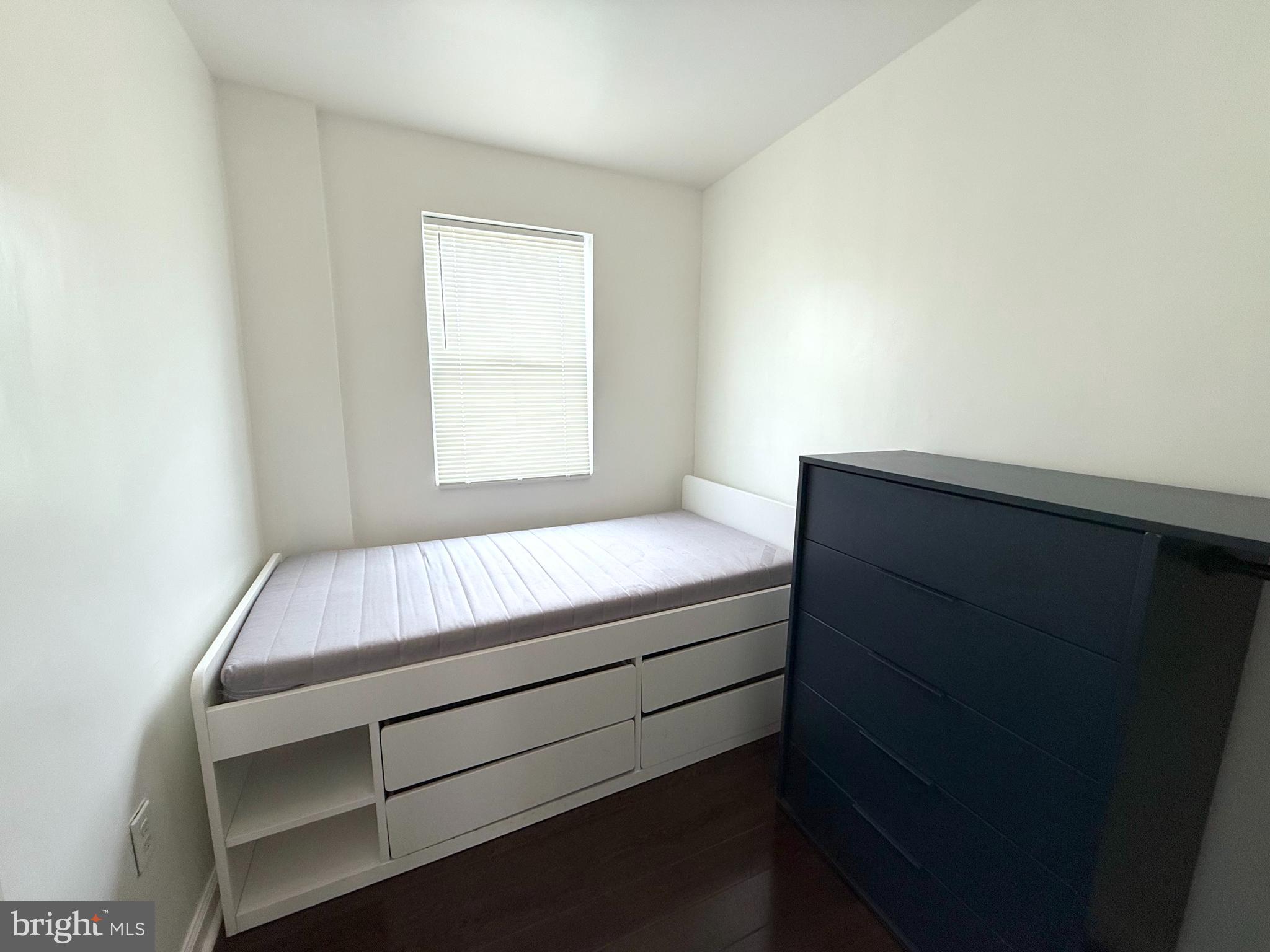 GRAYS FERRY - Residential