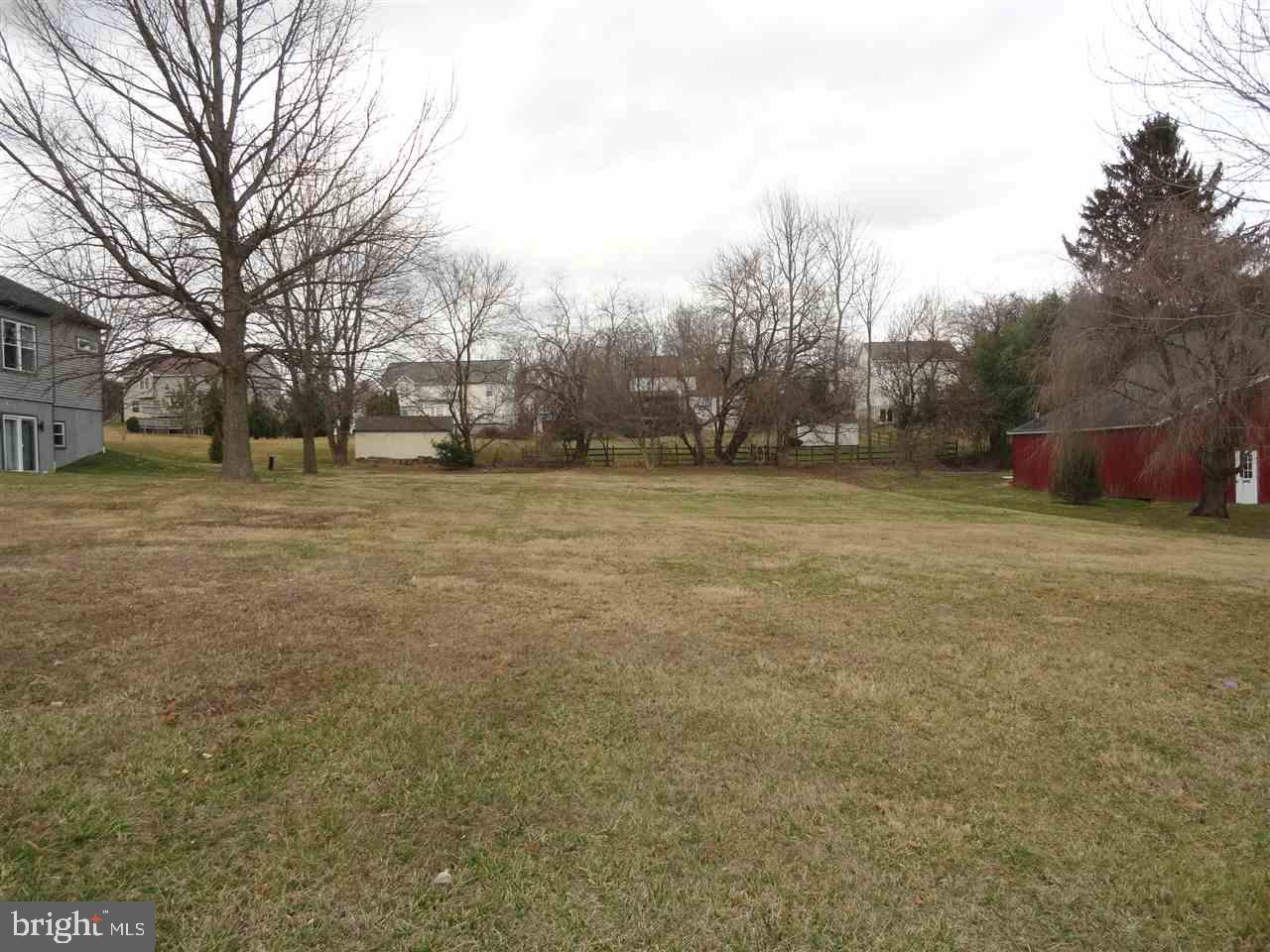 Terrific building lot for your dream home located in Southern York County.  All public utilities comes with this.  4457 clear lot.  Approved building lot.  Great location for Maryland or Pennsylvania worker.  No Mobiles or Double Wides.  There are no HOA fee's.  Minutes to I83.