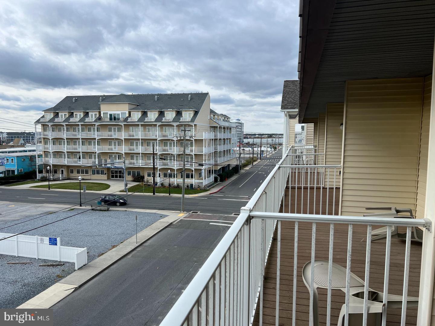 DOWNTOWN OC - Residential
