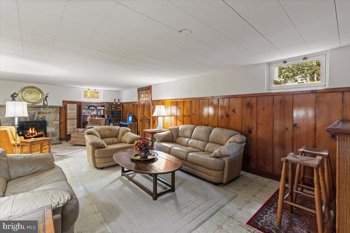 BROADMONT - Residential