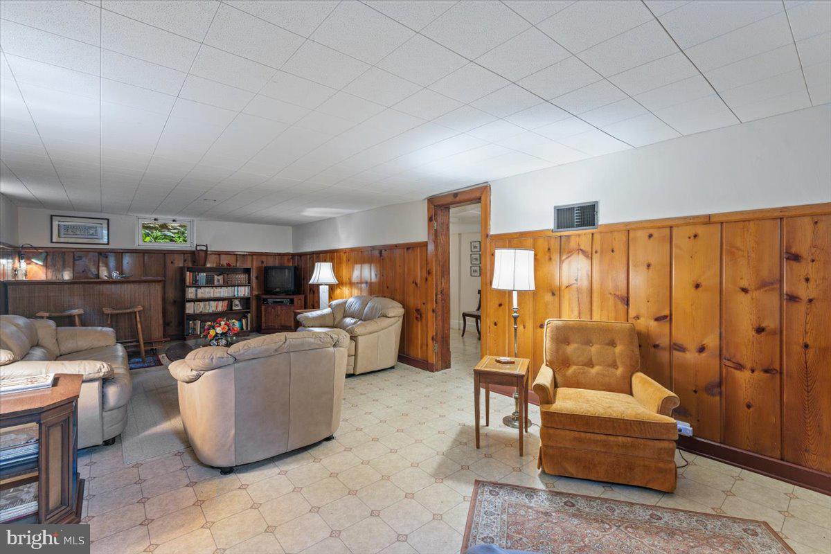 BROADMONT - Residential