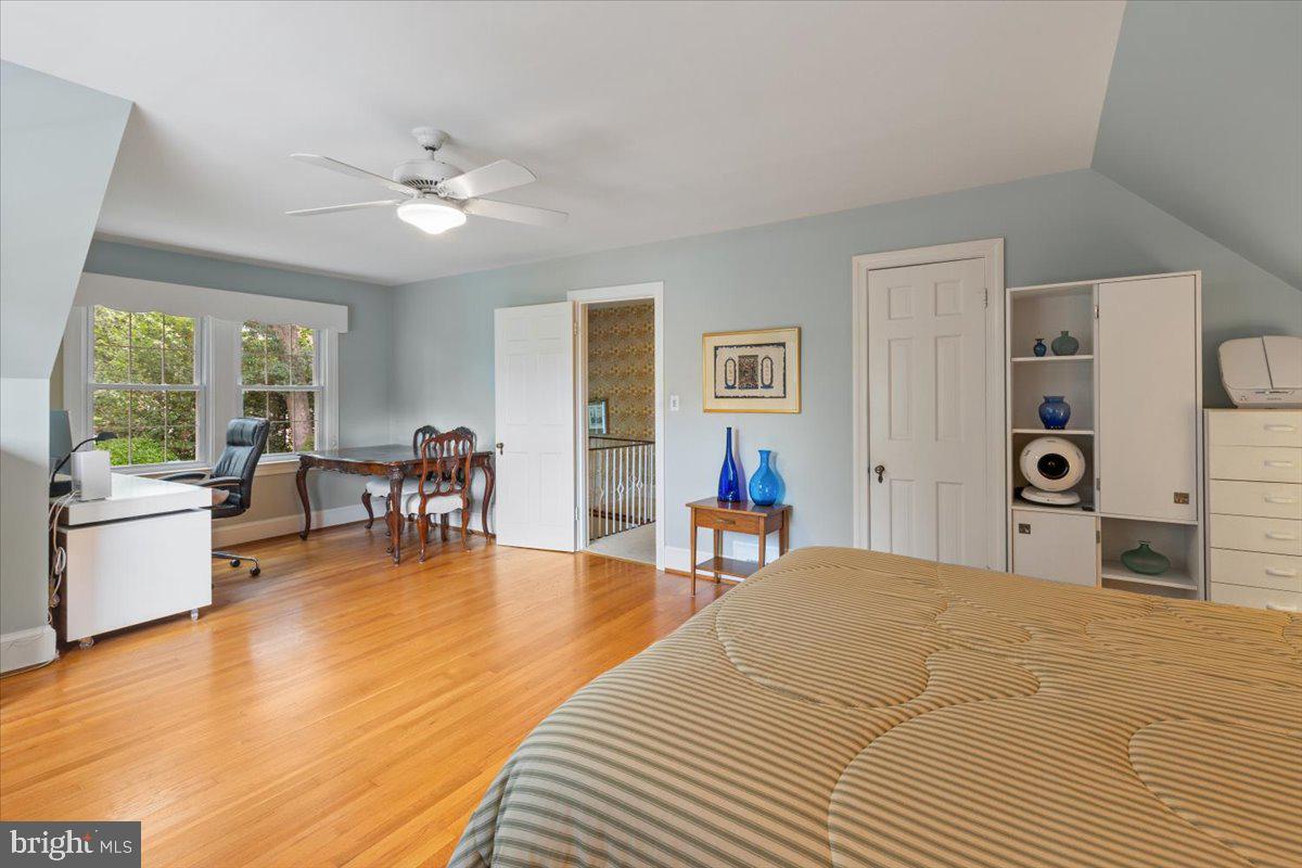 BROADMONT - Residential
