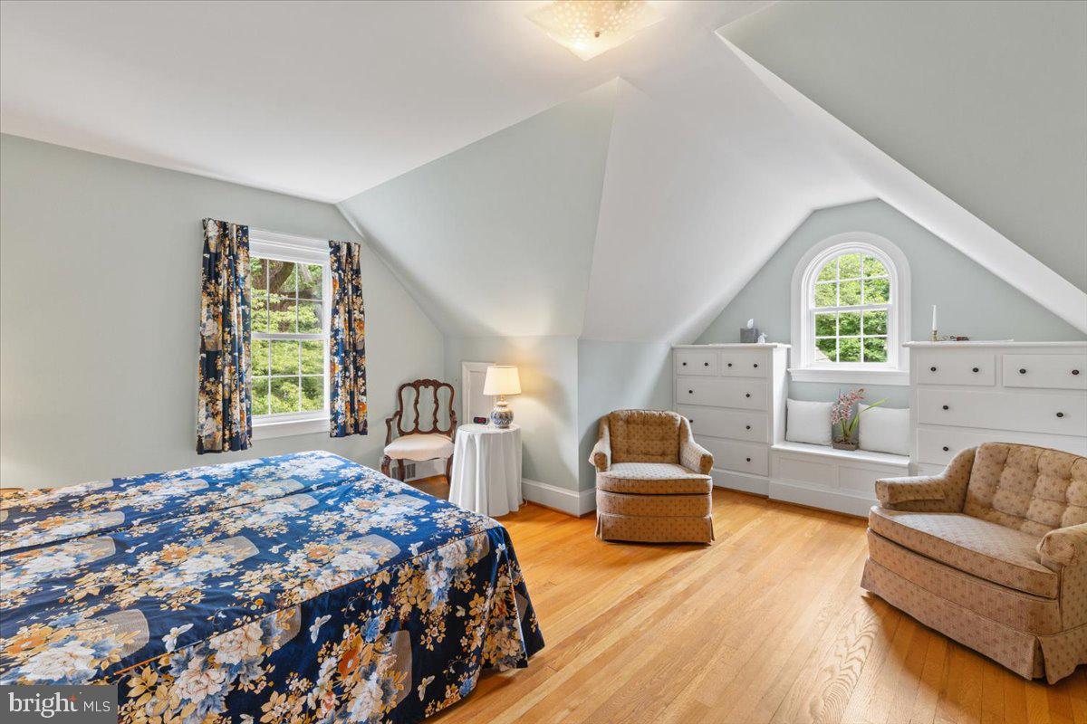 BROADMONT - Residential