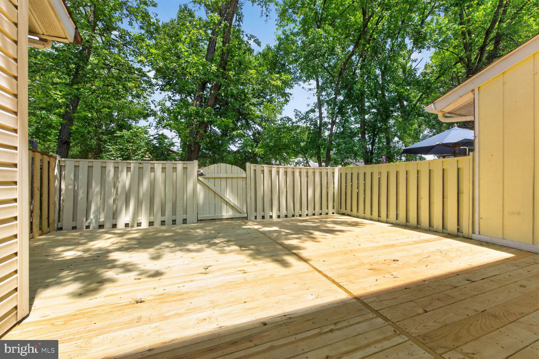 SUGARLAND RUN - Residential
