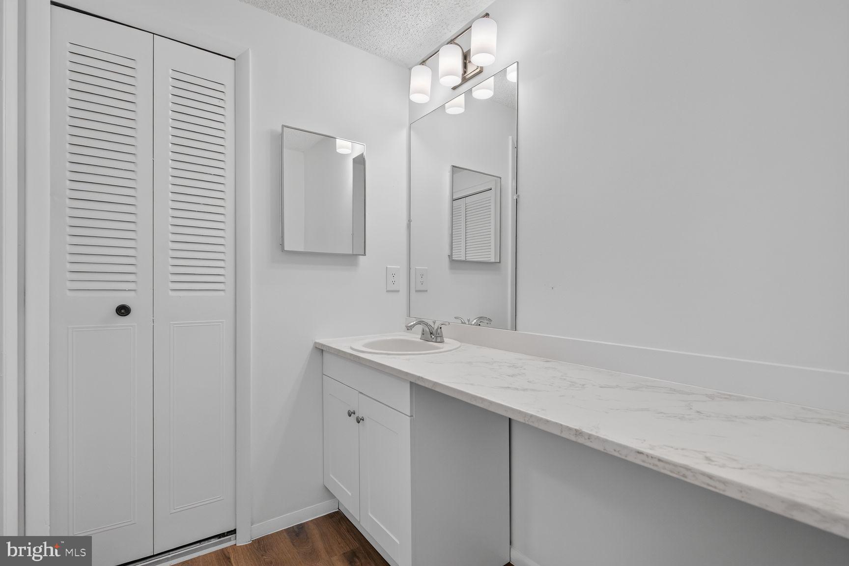 SUGARLAND RUN - Residential