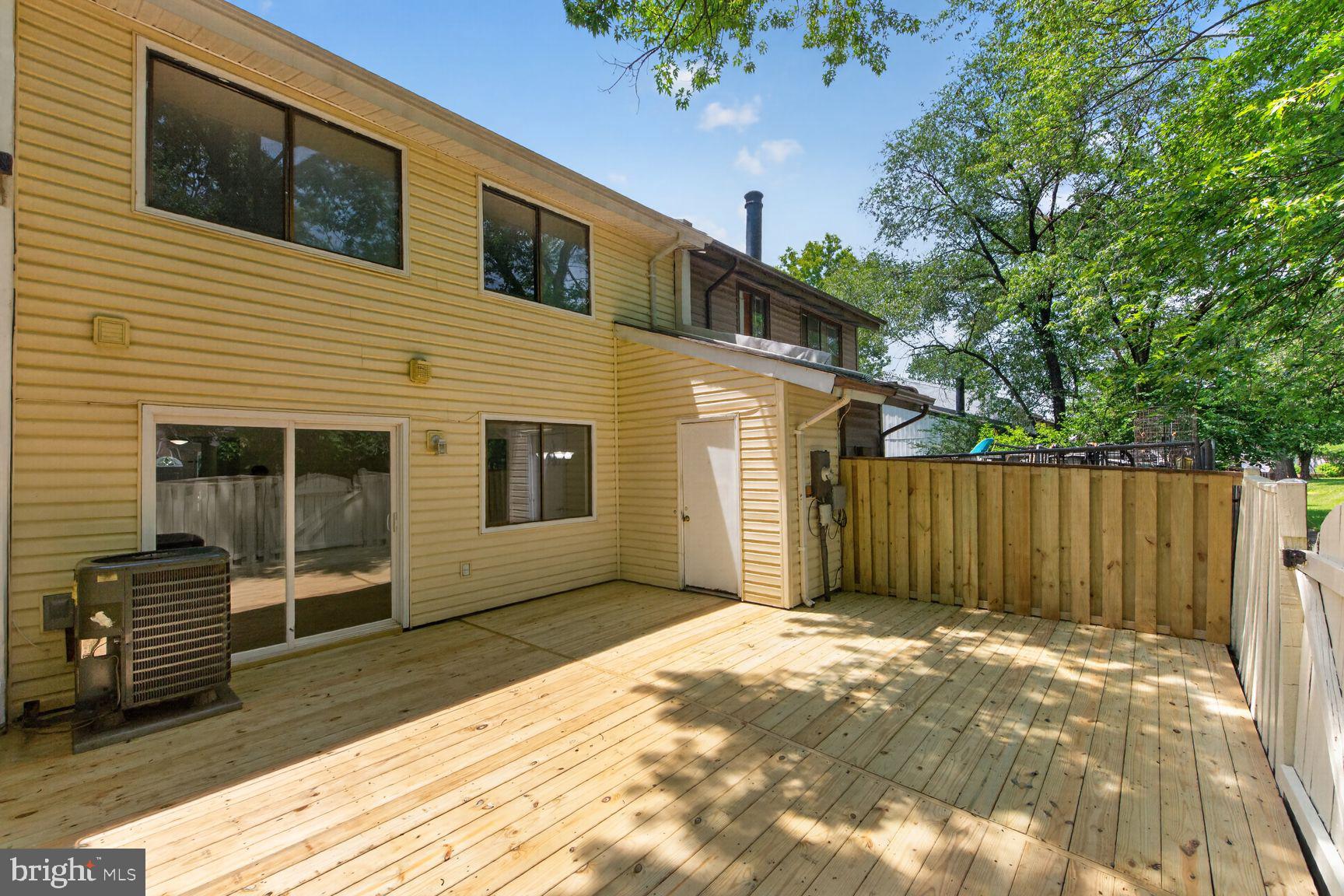 SUGARLAND RUN - Residential