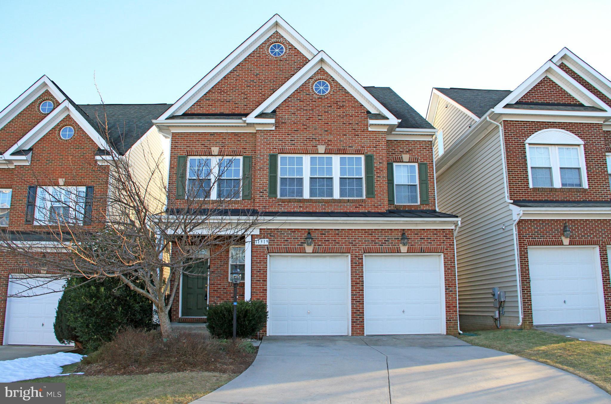 CLOISTERS OF FAIRFAX - Residential Lease