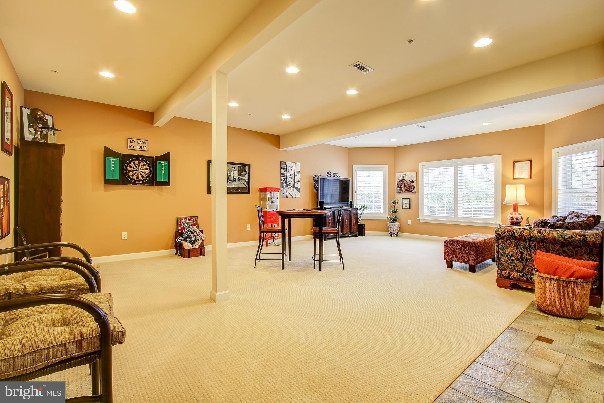 GREENWAY VILLAGE - Residential