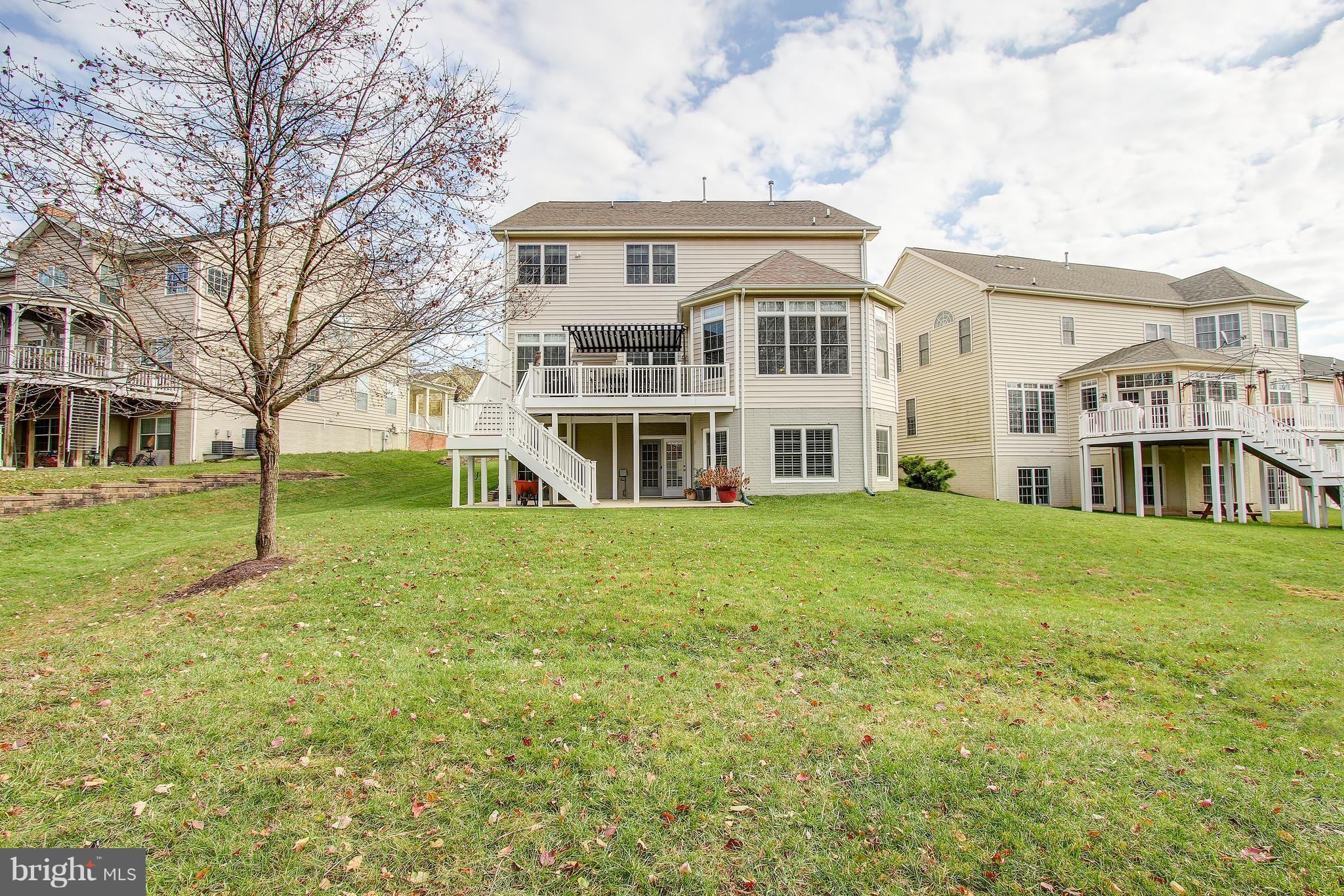 GREENWAY VILLAGE - Residential