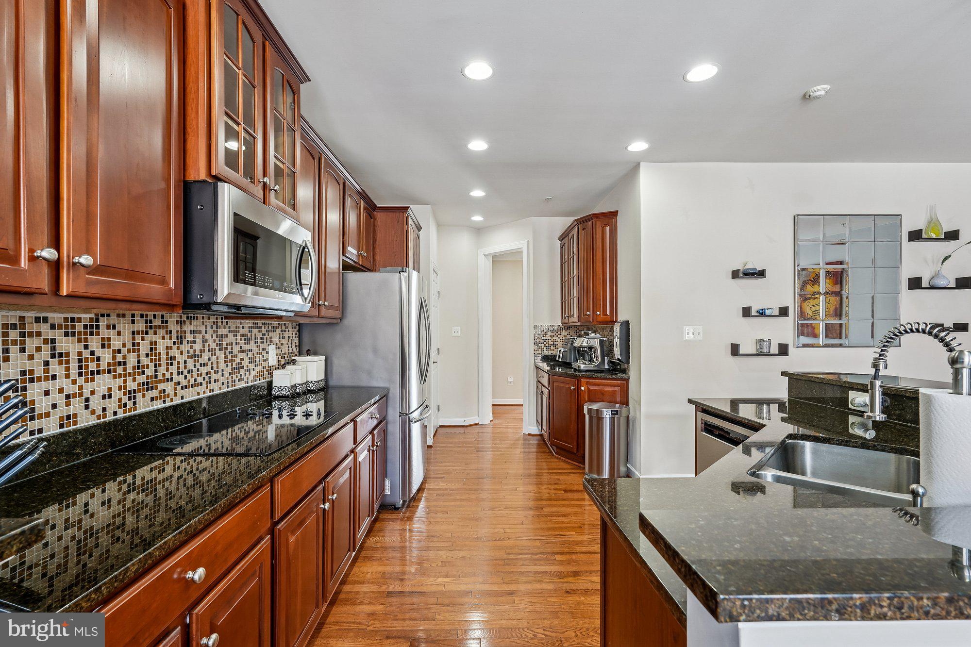 CROWN POINTE - Residential