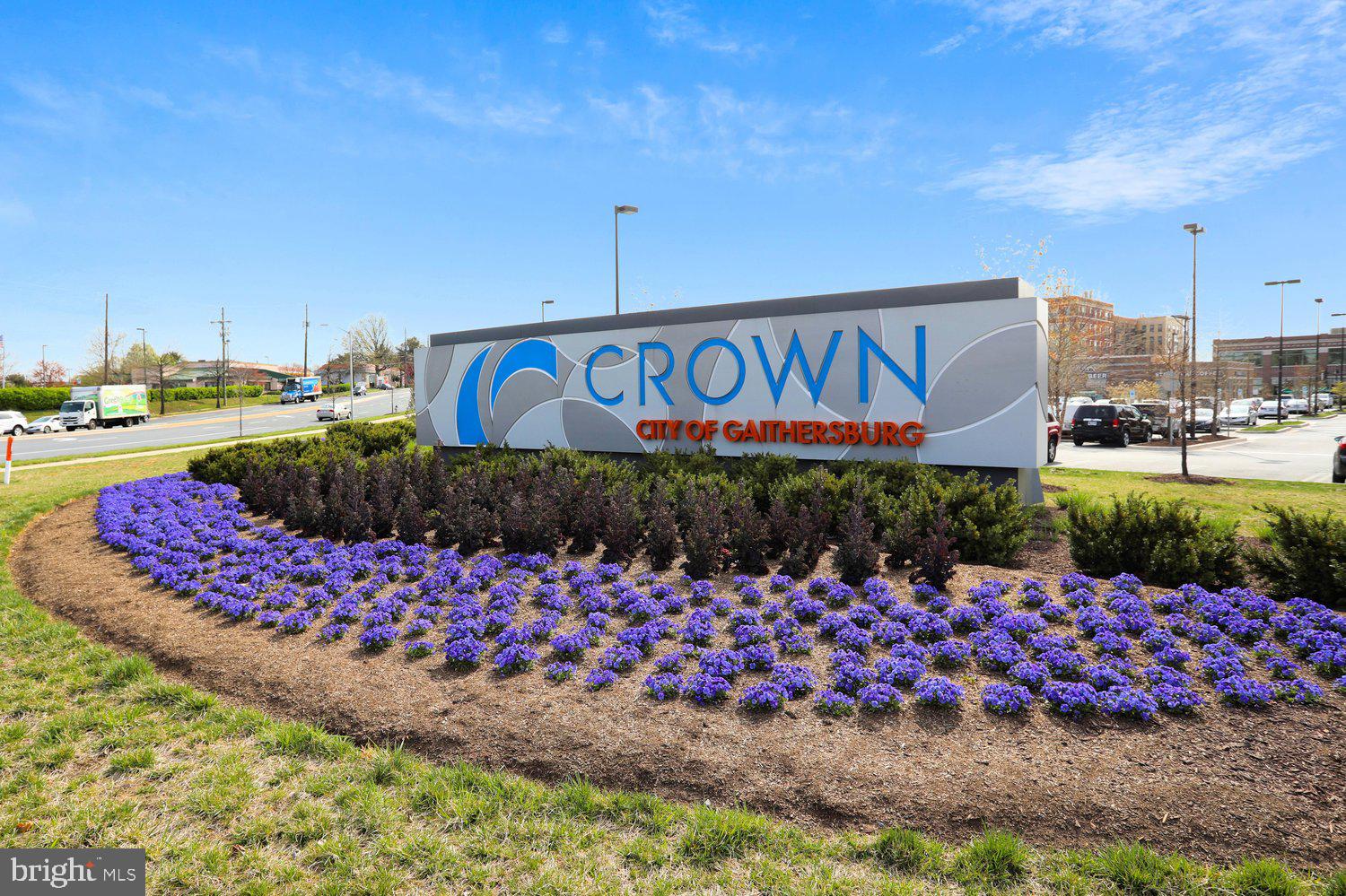 CROWN POINTE - Residential