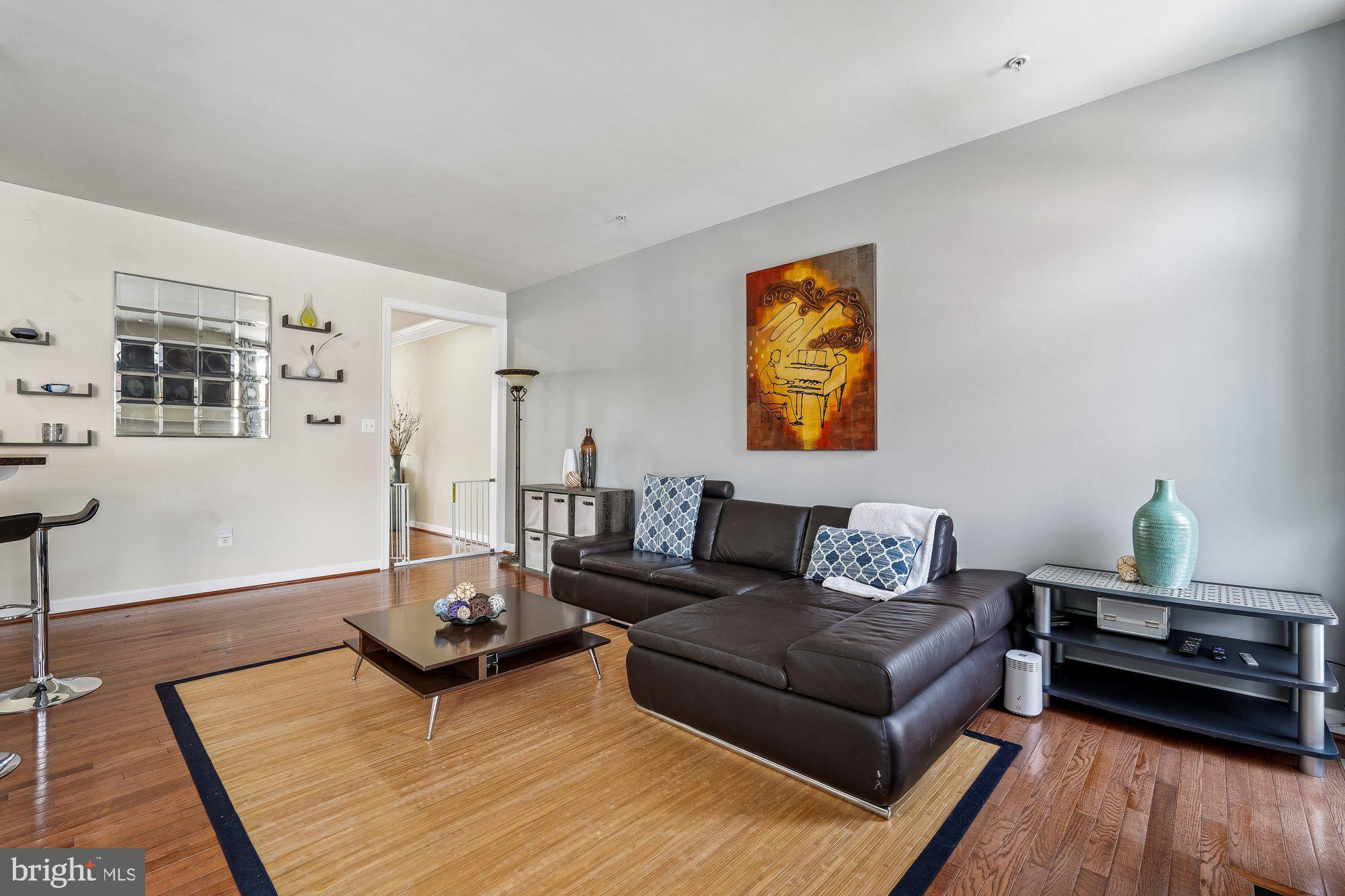 CROWN POINTE - Residential