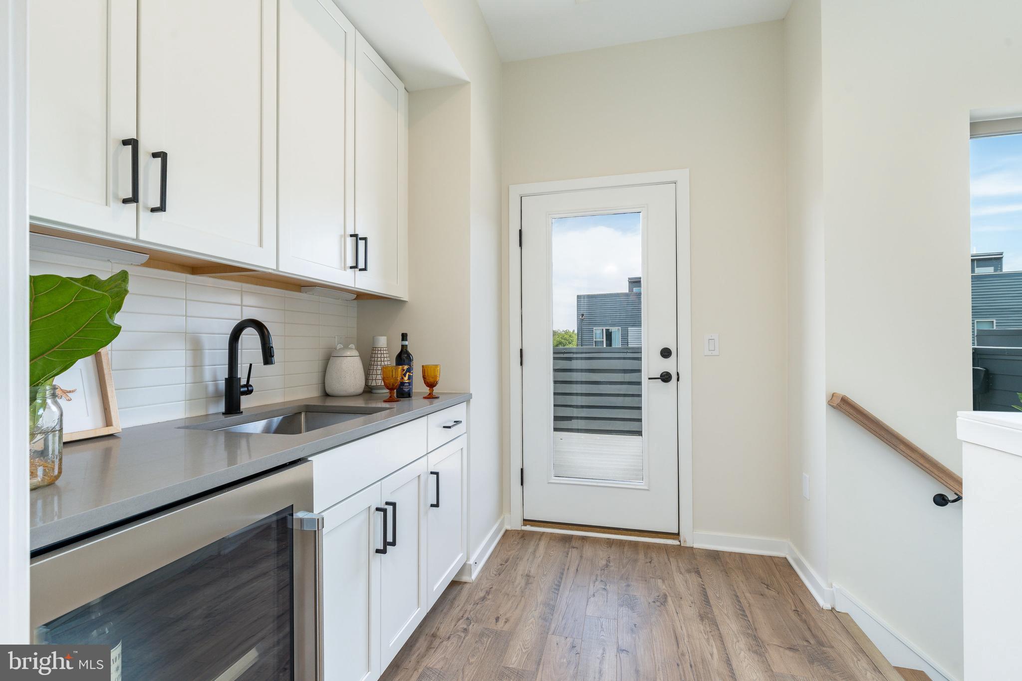 NORTHBANK - Residential