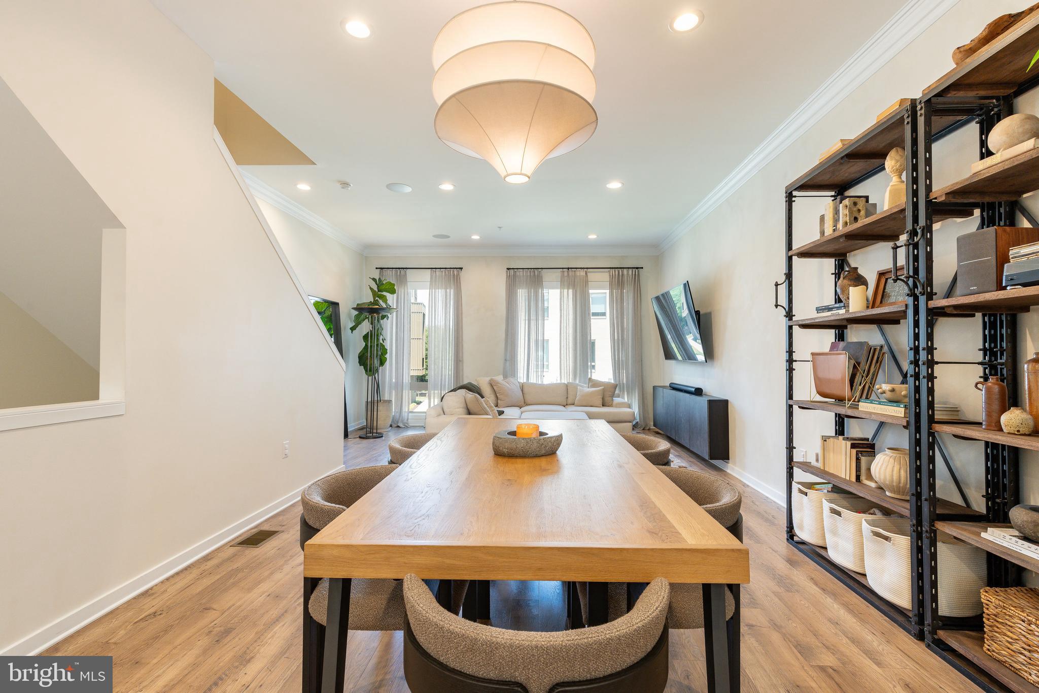 NORTHBANK - Residential