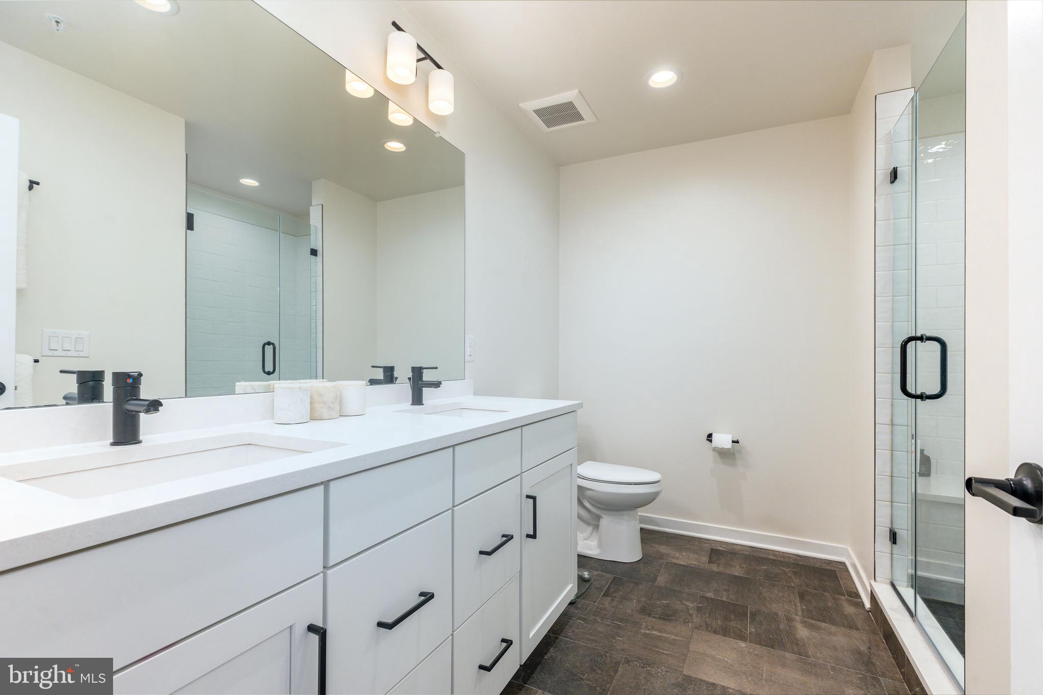 NORTHBANK - Residential