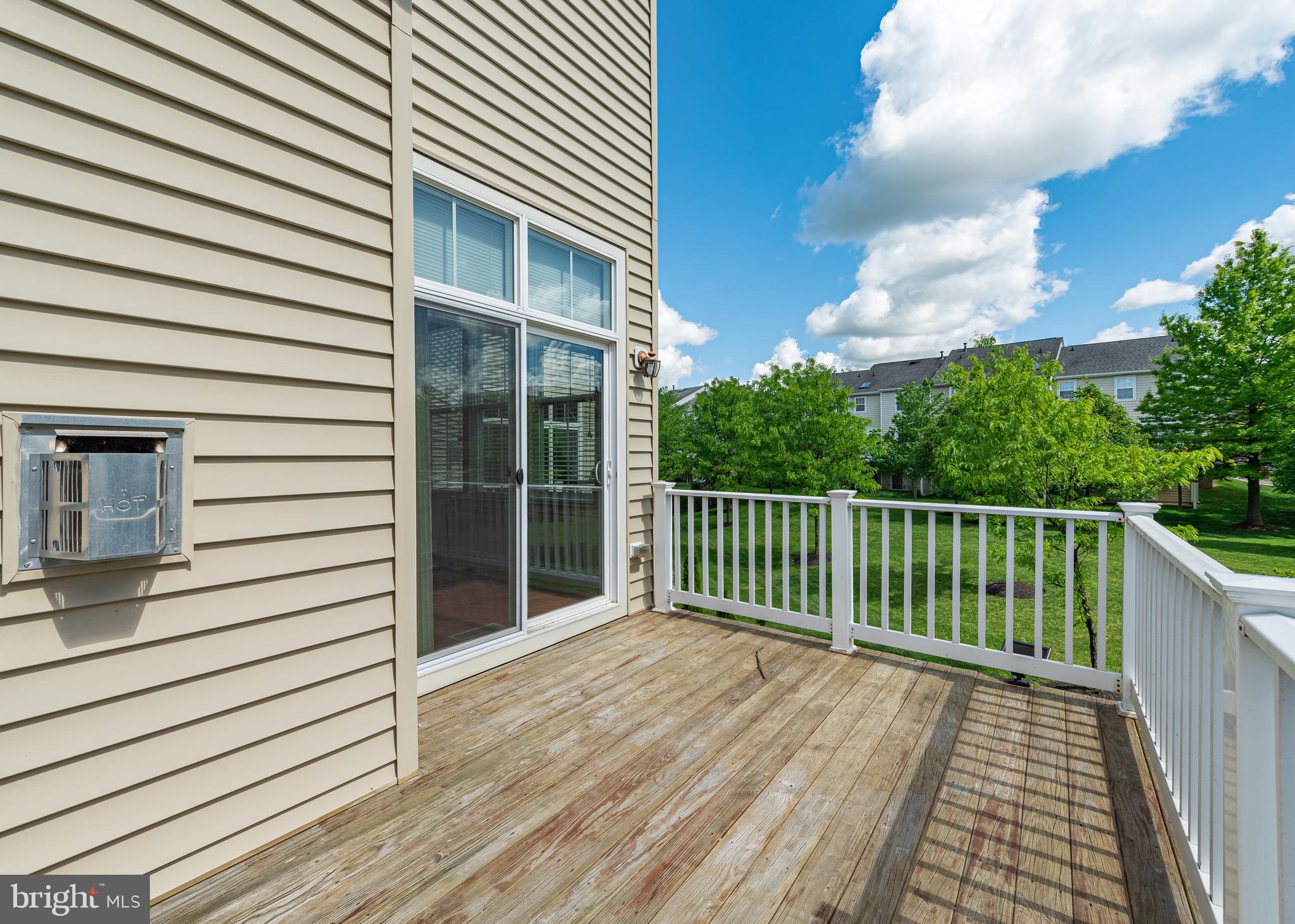 EMERSON - Residential Lease