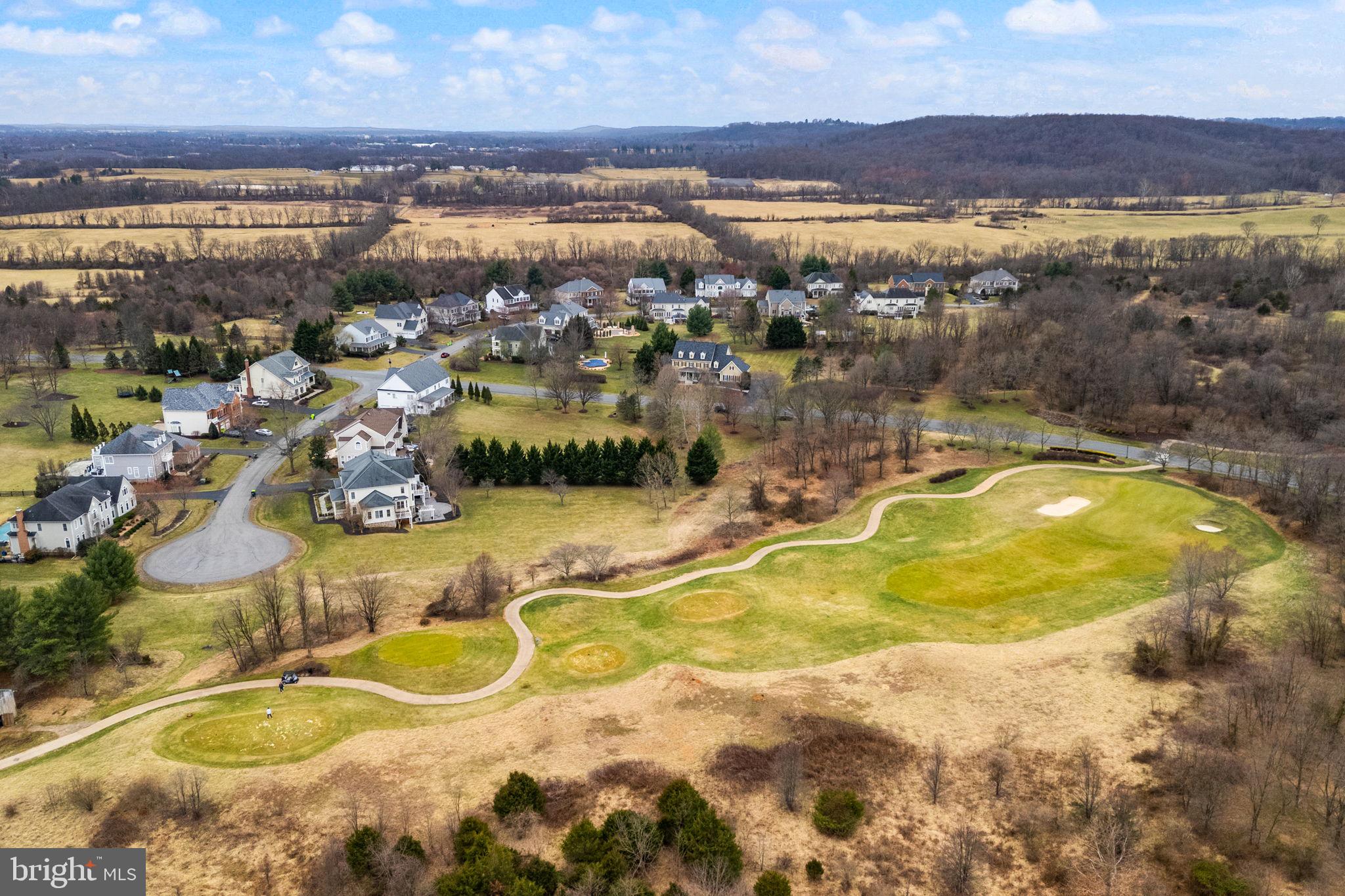 RASPBERRY FALLS - Residential