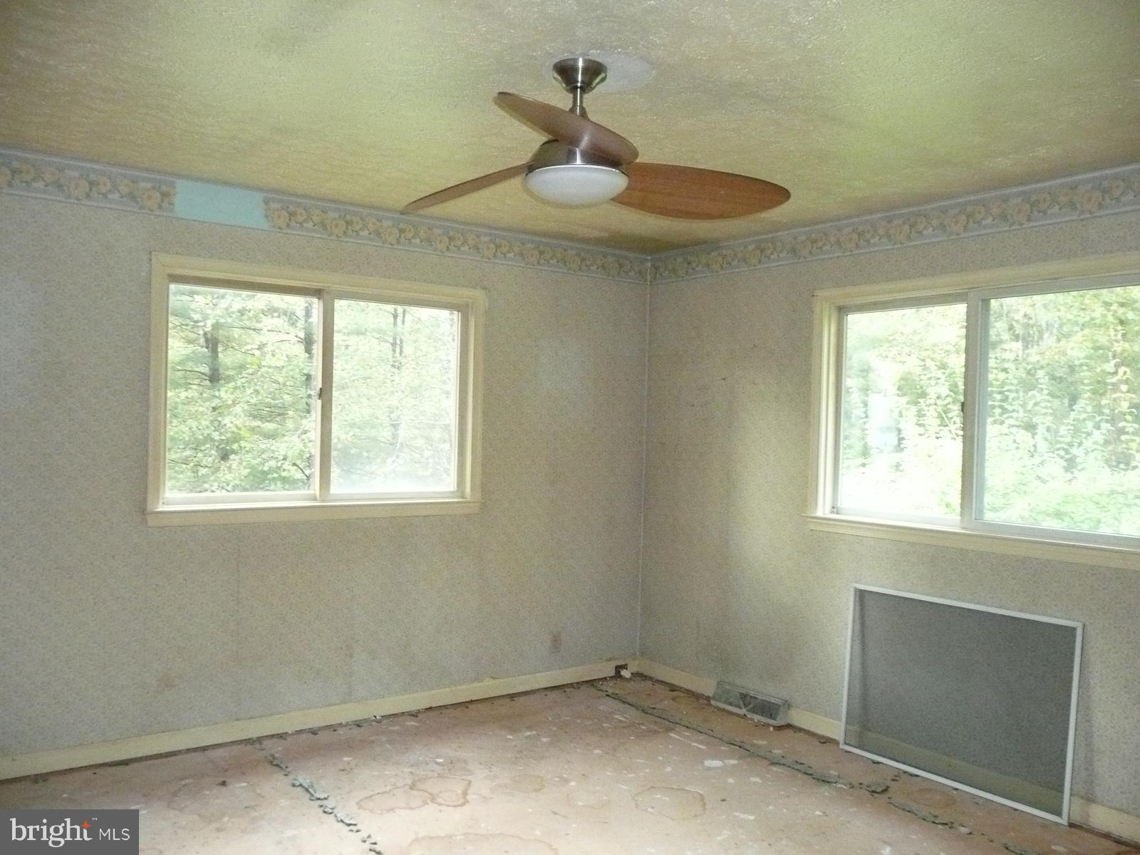 NEW HOPE ACRES - Residential