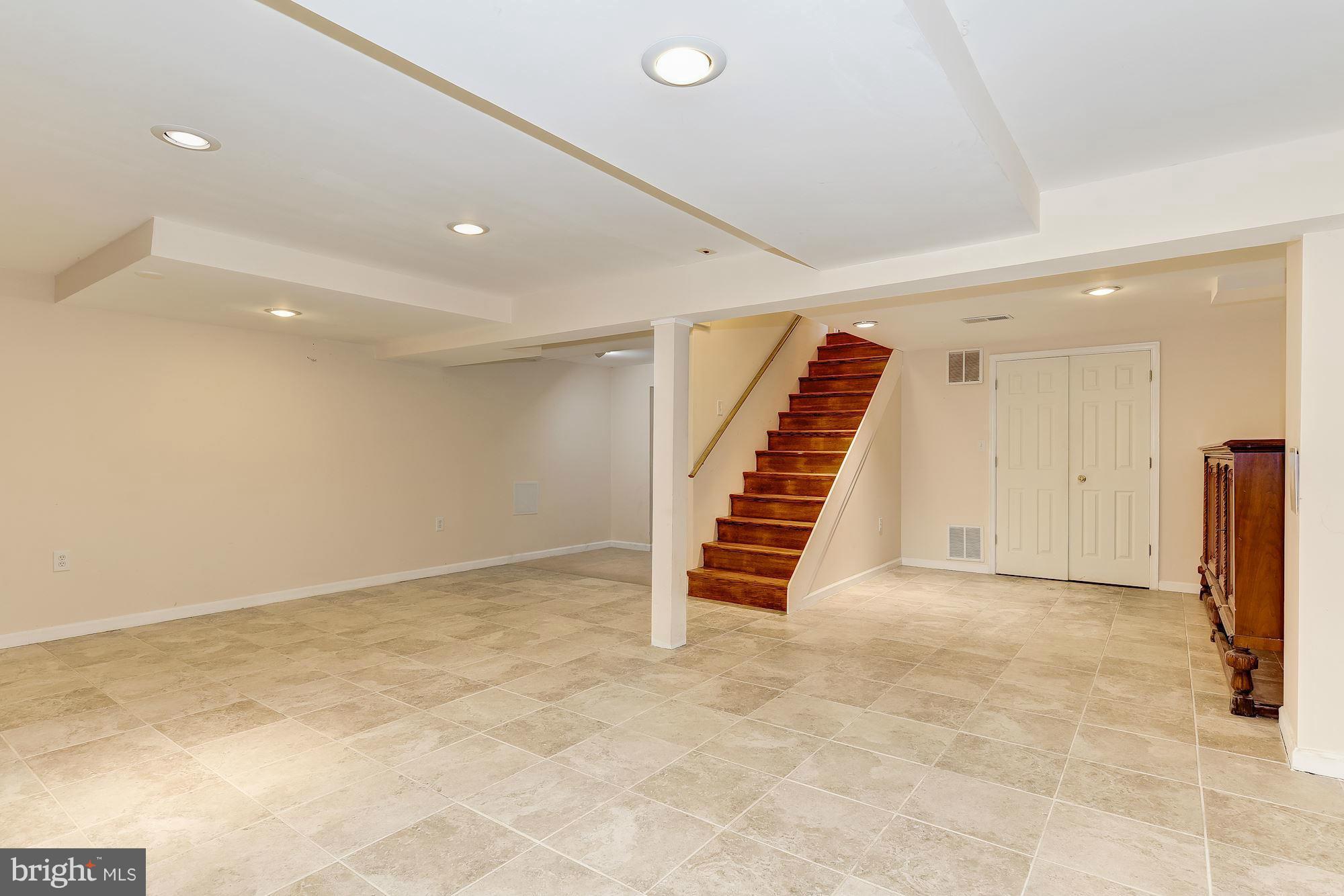 HIGHLAND STONE - Residential