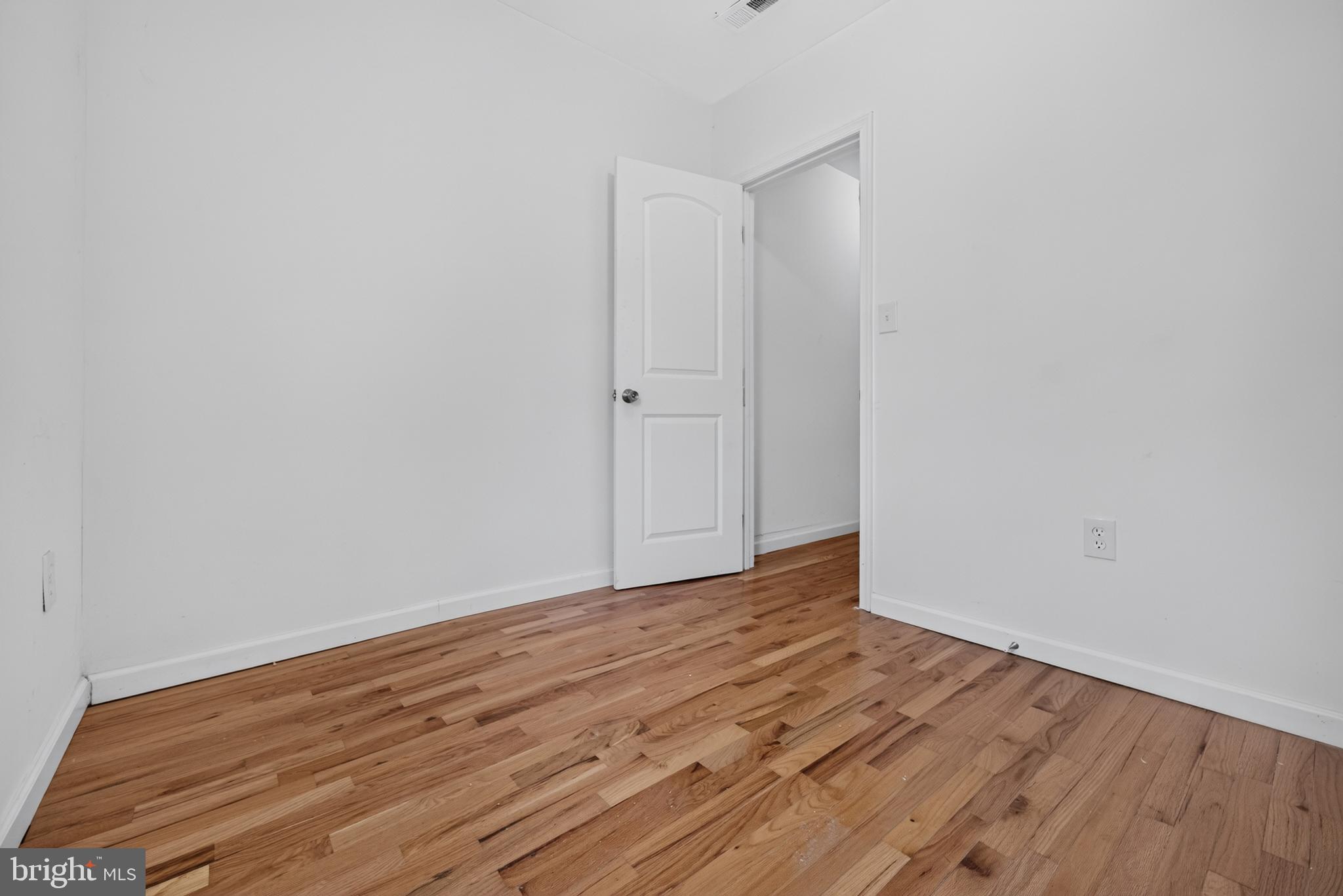 STRAWBERRY MANSION - Residential