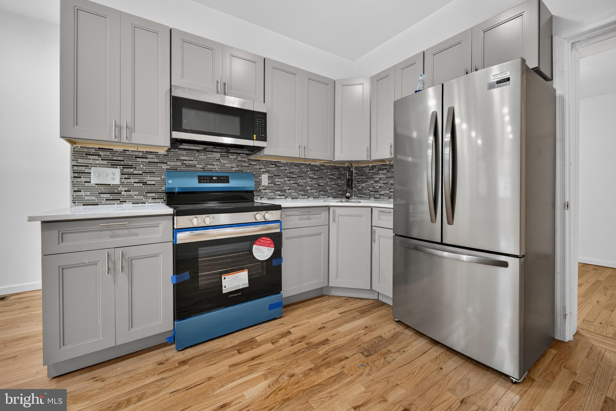 STRAWBERRY MANSION - Residential