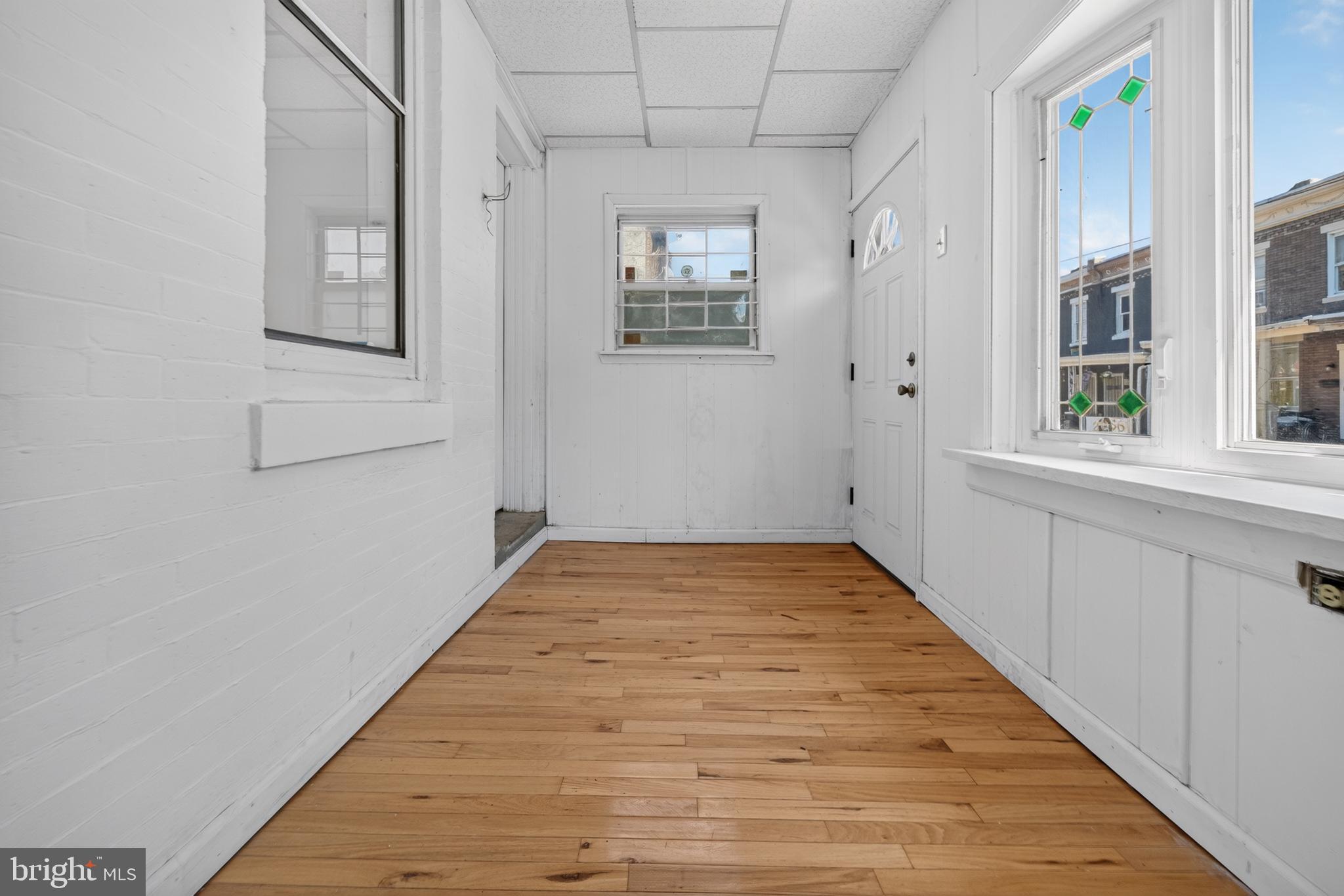 STRAWBERRY MANSION - Residential