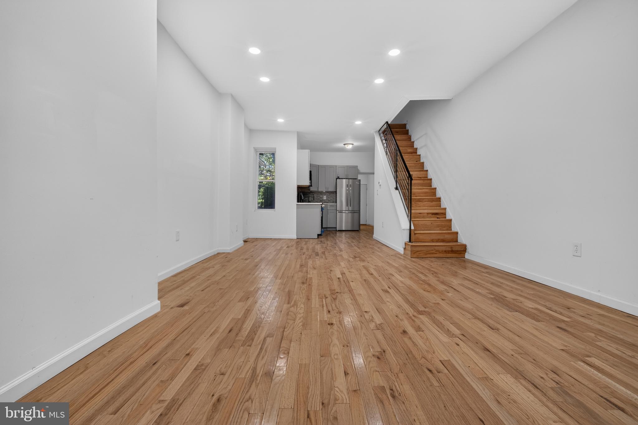 STRAWBERRY MANSION - Residential