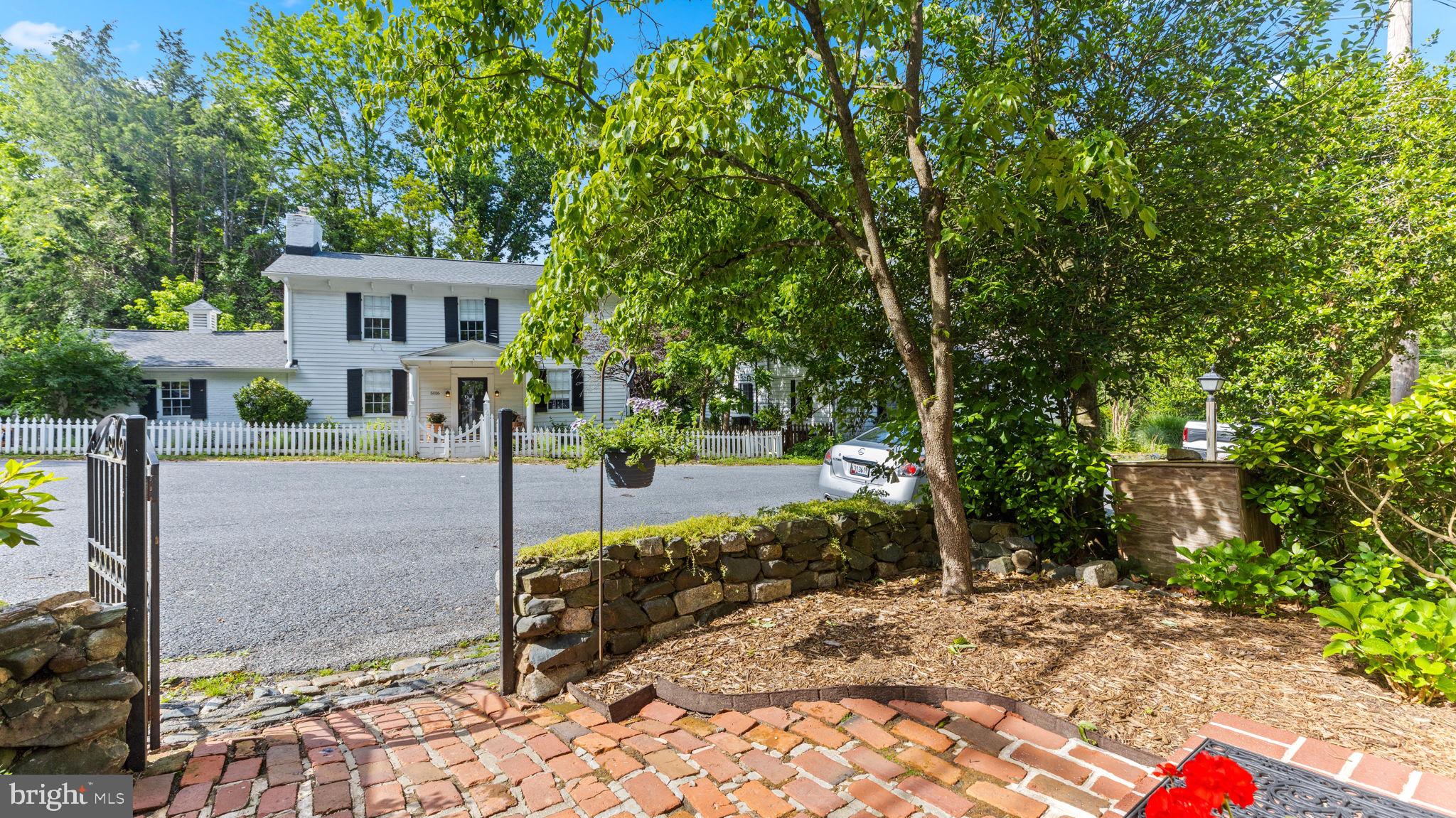 DICKEYVILLE HISTORIC DISTRICT - Residential