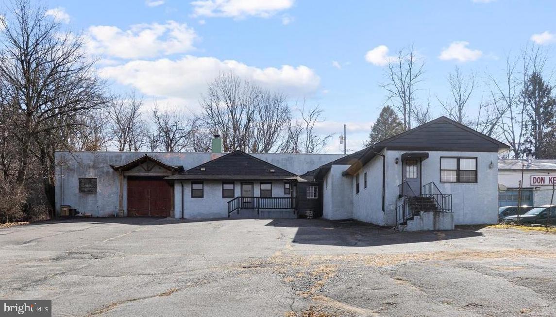 SAINT ALBANS - Commercial Sale