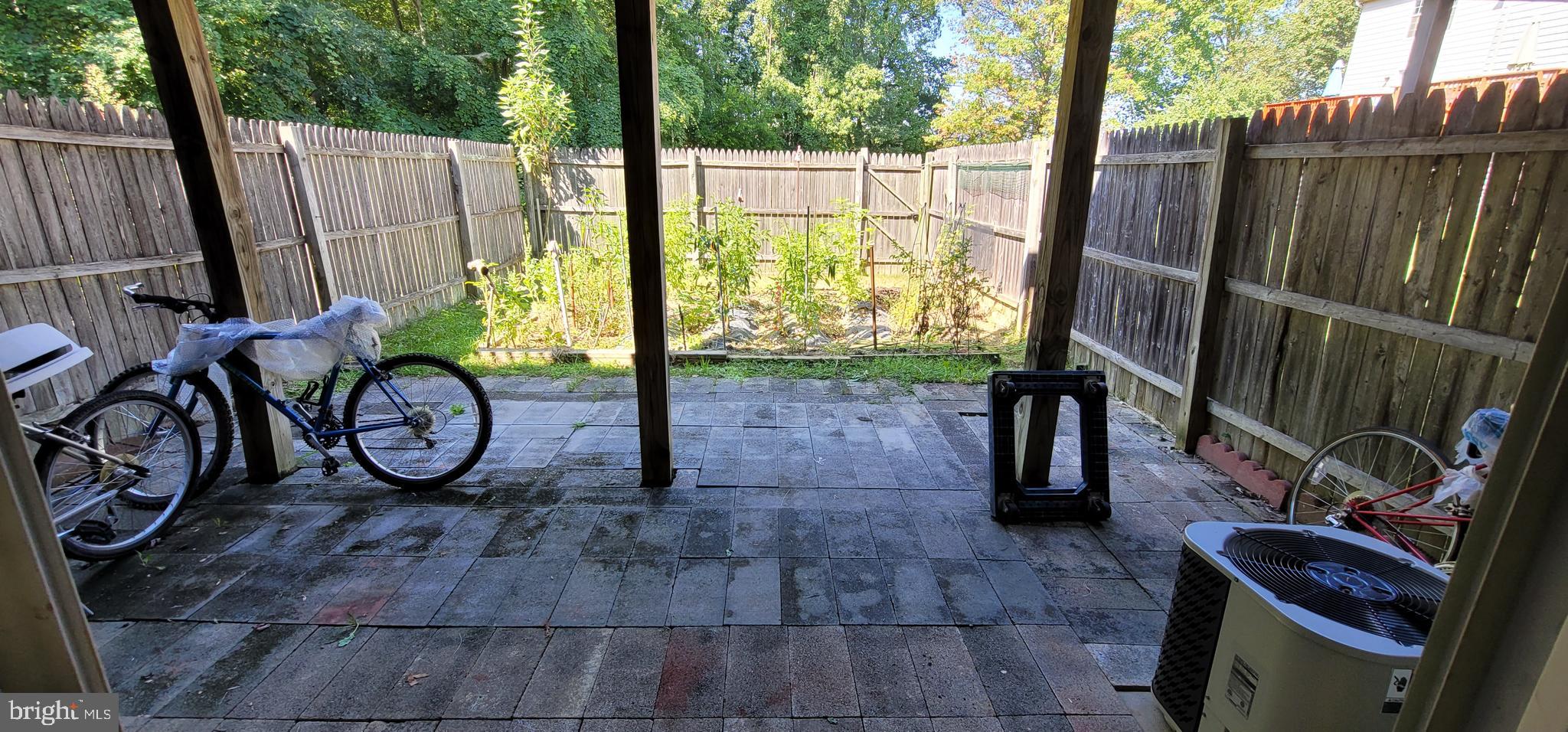 EMORY GROVE PARK - Residential