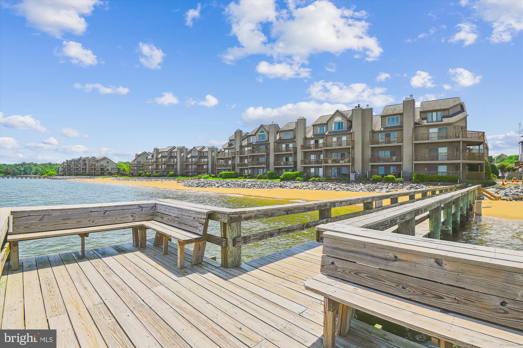 CHESAPEAKE HARBOUR - Residential