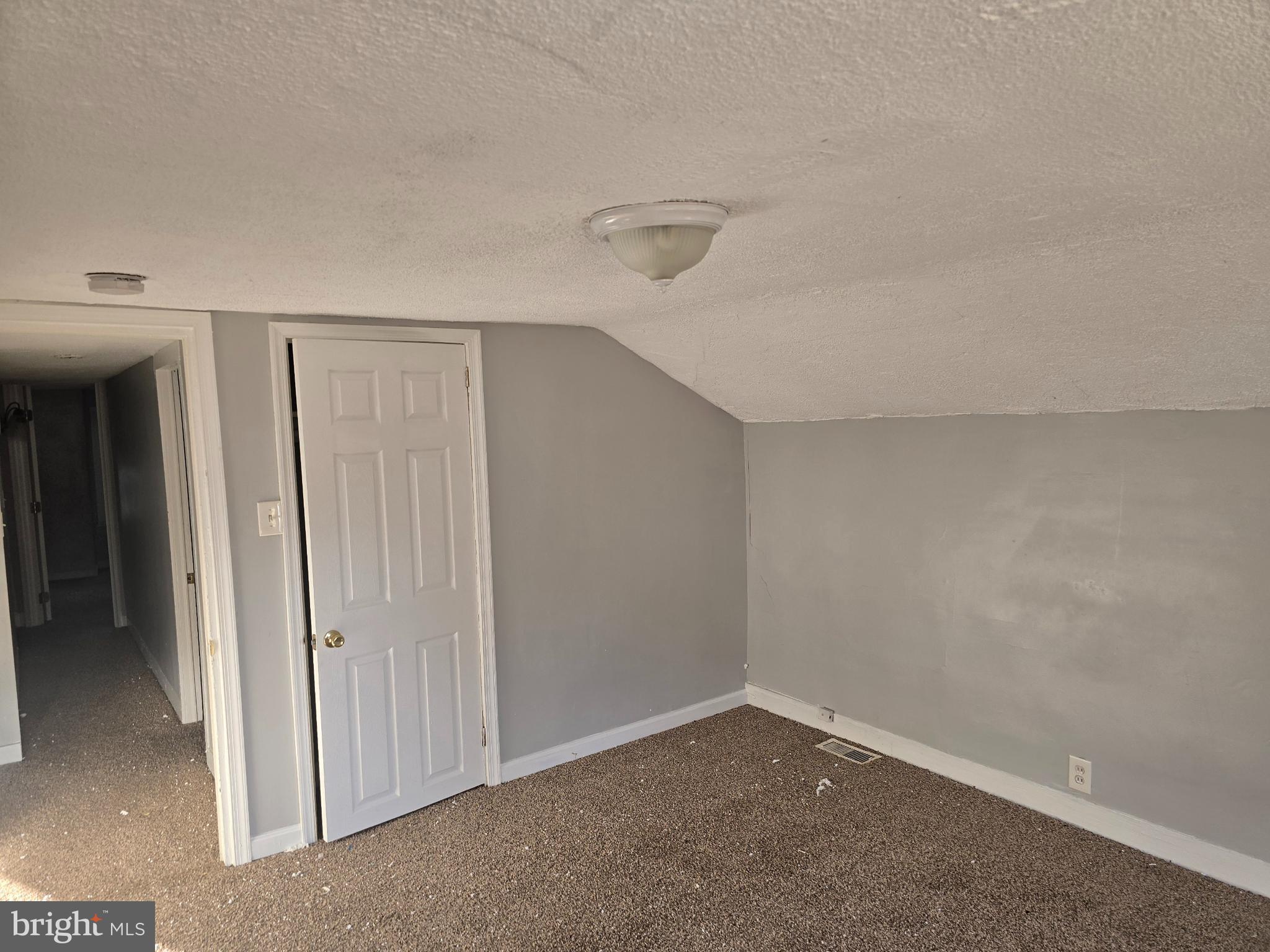 IRVINGTON - Residential