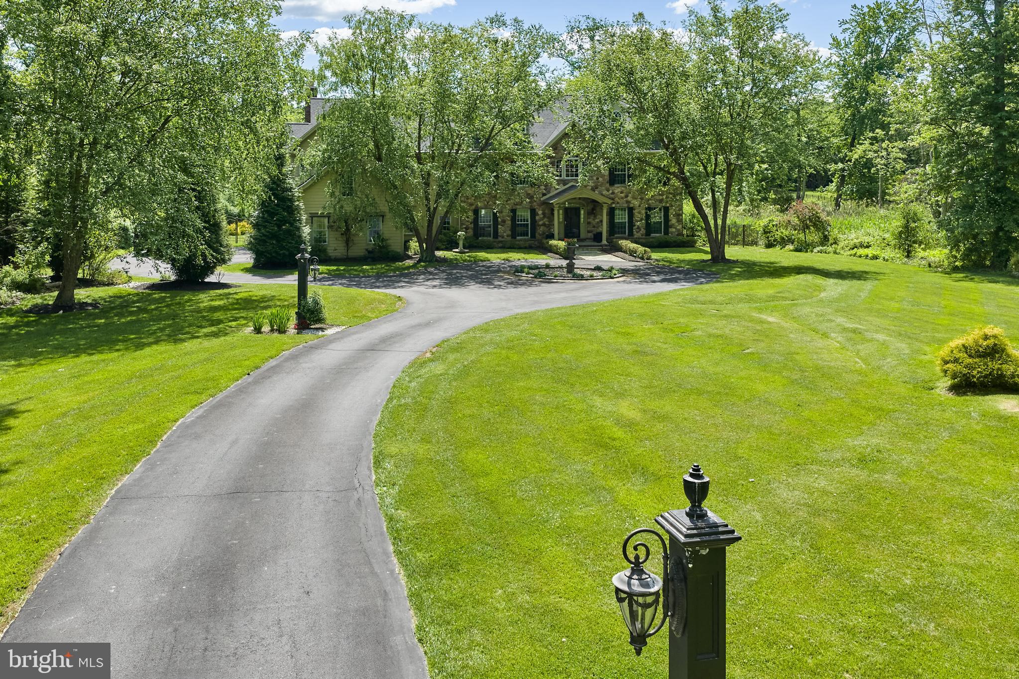 STONE RIDGE - Residential