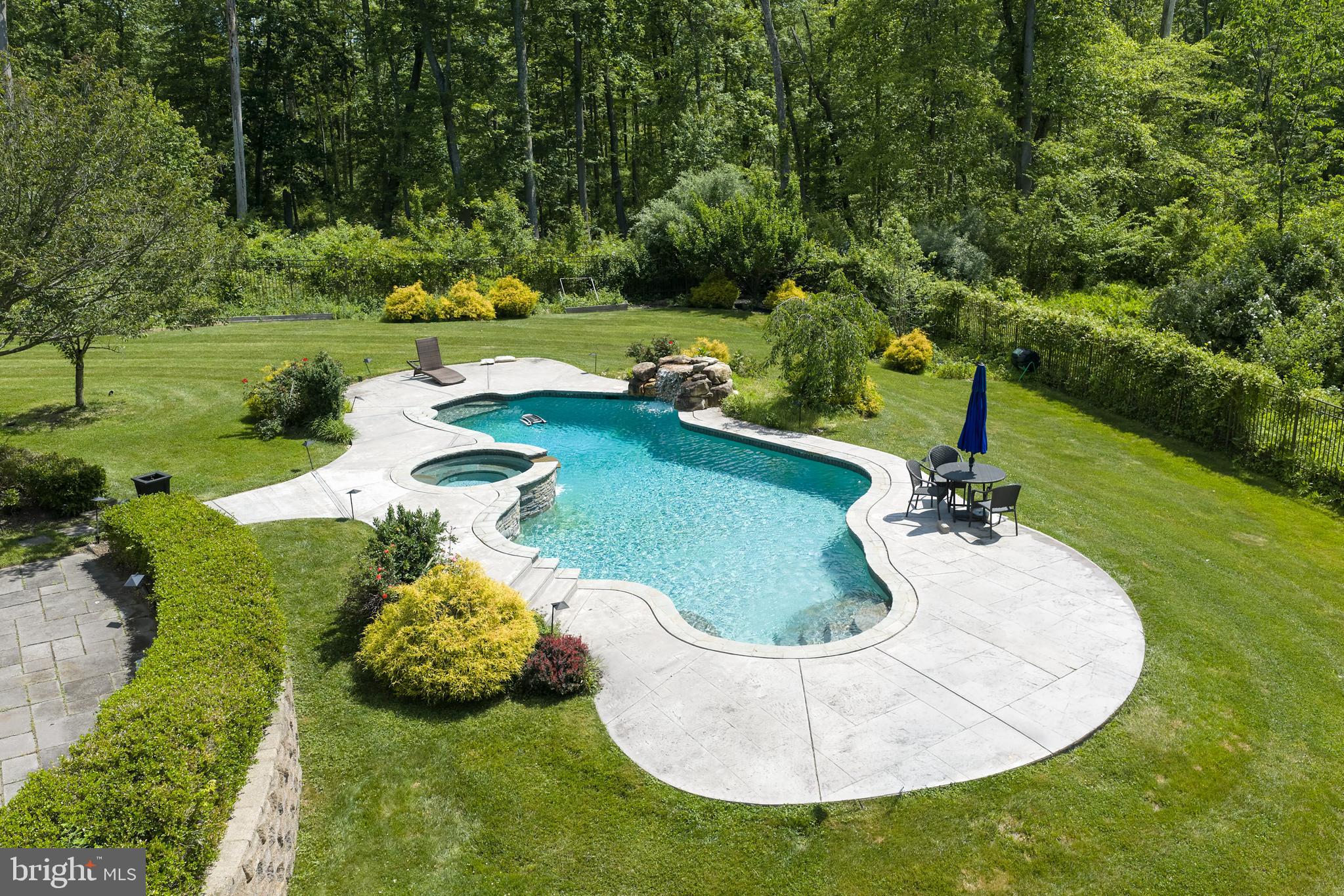 STONE RIDGE - Residential