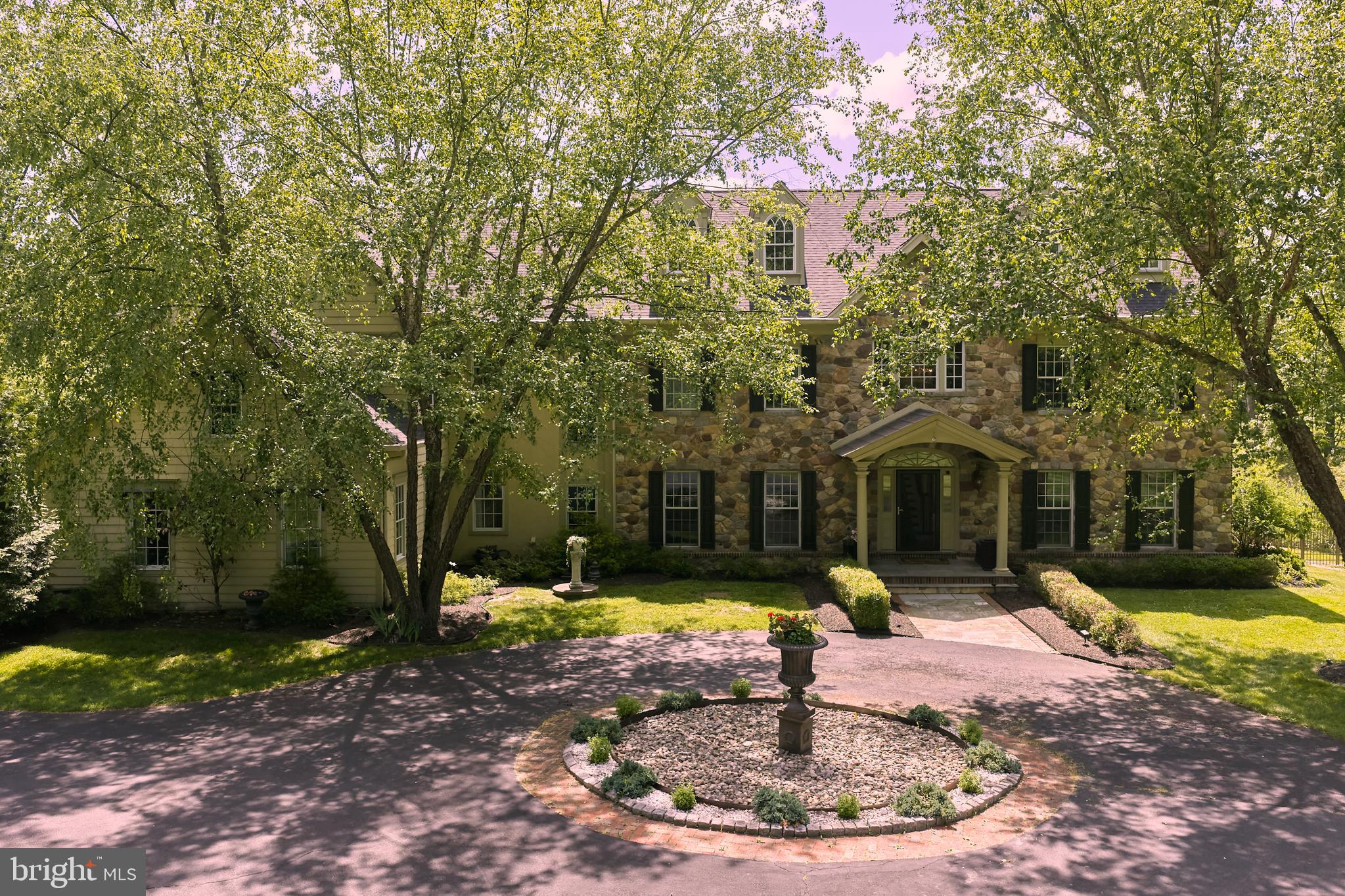 STONE RIDGE - Residential