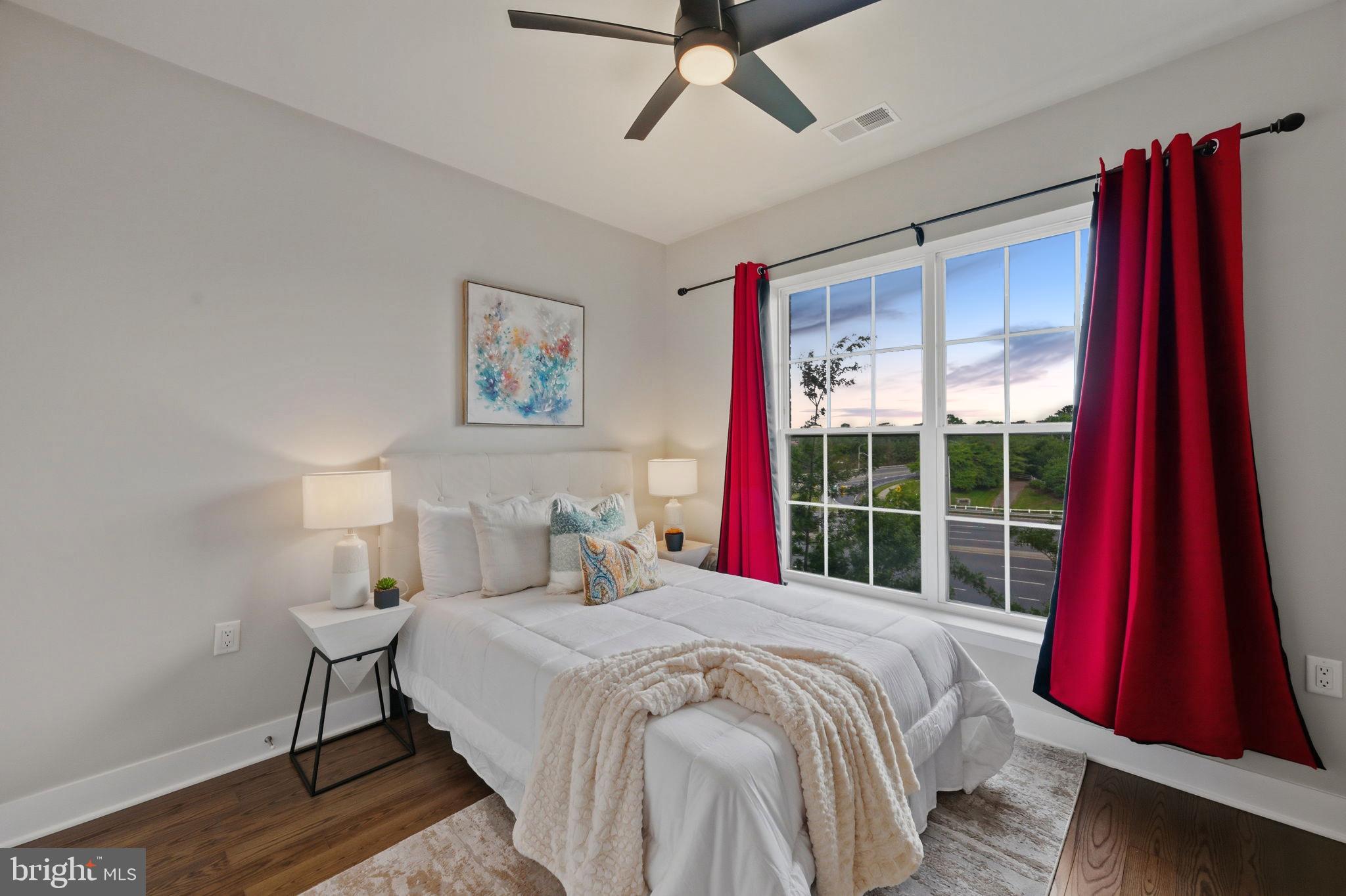 CROWN FARM - Residential
