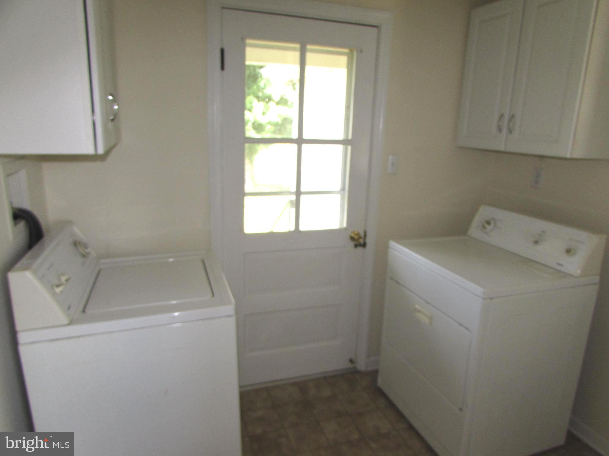 WILLISTON - Residential