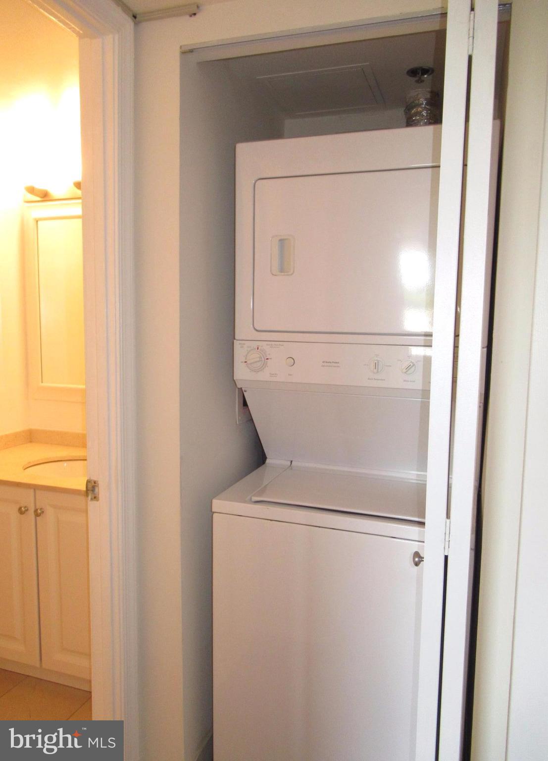 GROSVENOR PARK - Residential Lease
