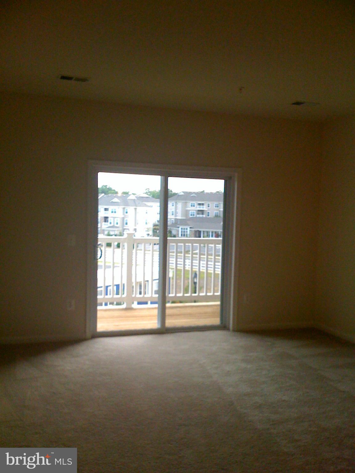 RESIDENCES AT WILDEWOOD - Residential Lease