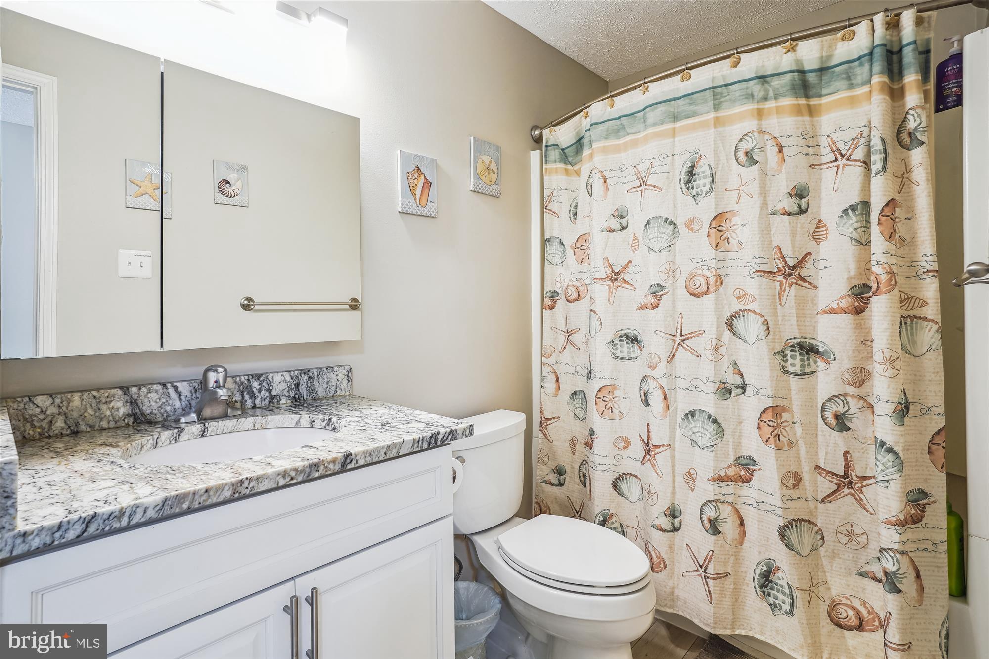 MONTCLAIR - Residential