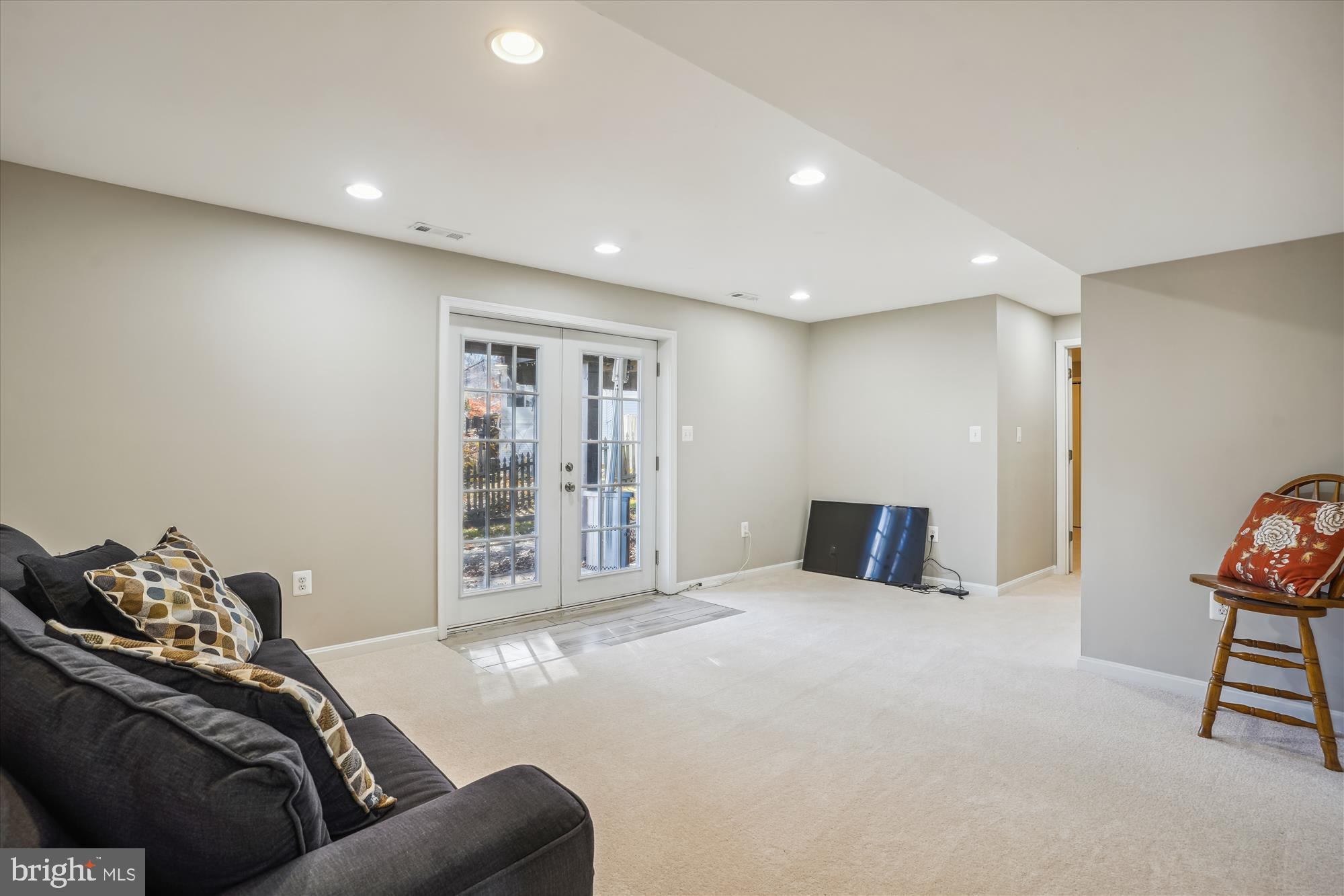 MONTCLAIR - Residential